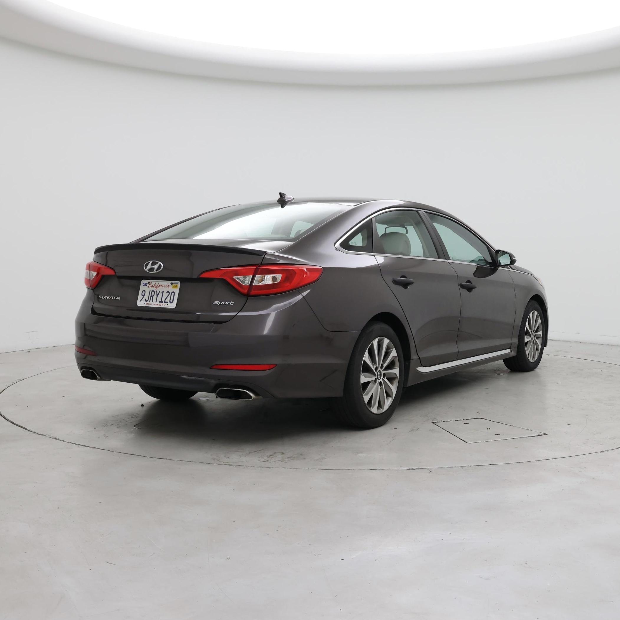 Thumbnail: 2015 Hyundai Sonata - 8