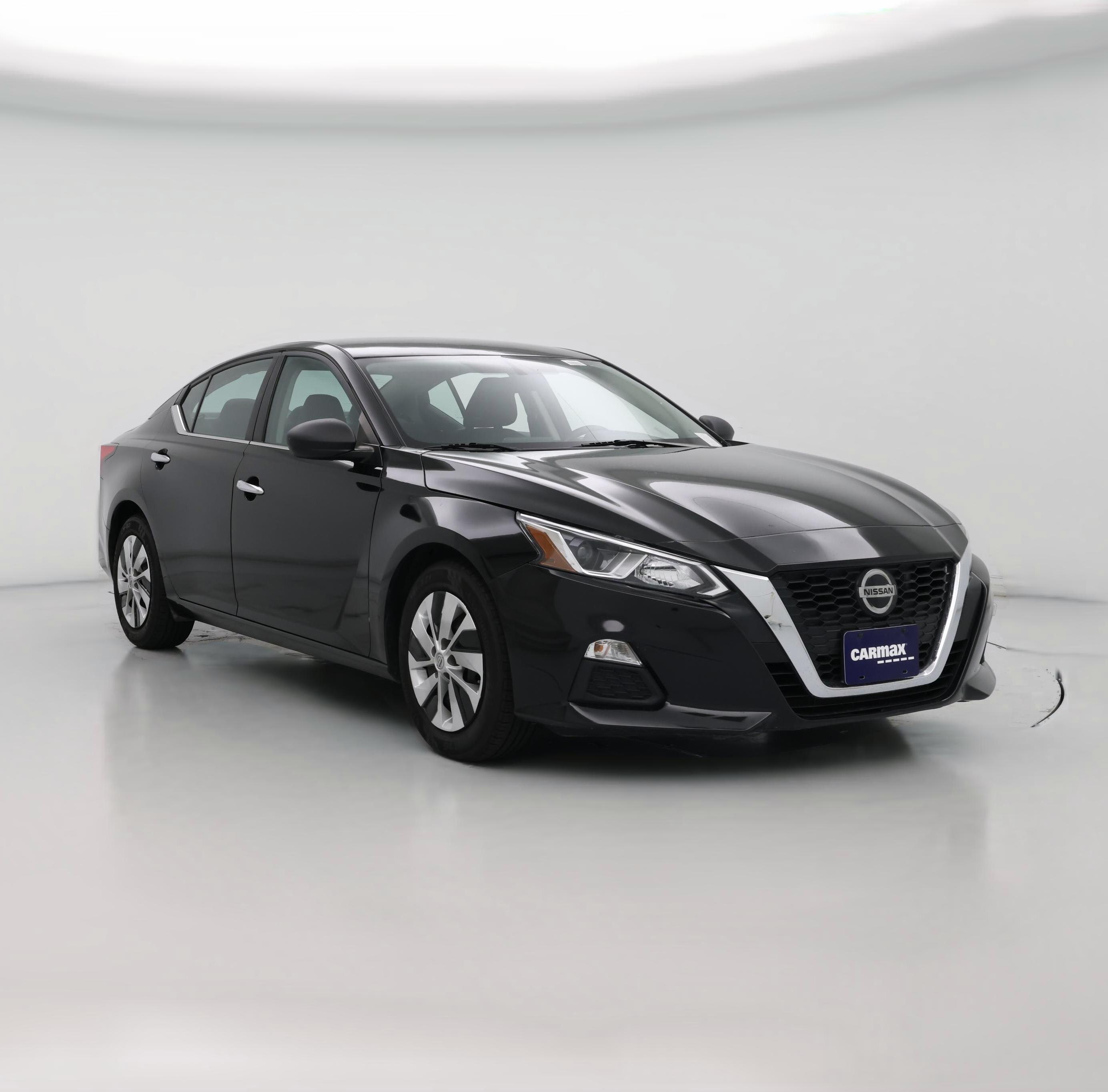 Thumbnail: 2020 Nissan Altima - 1