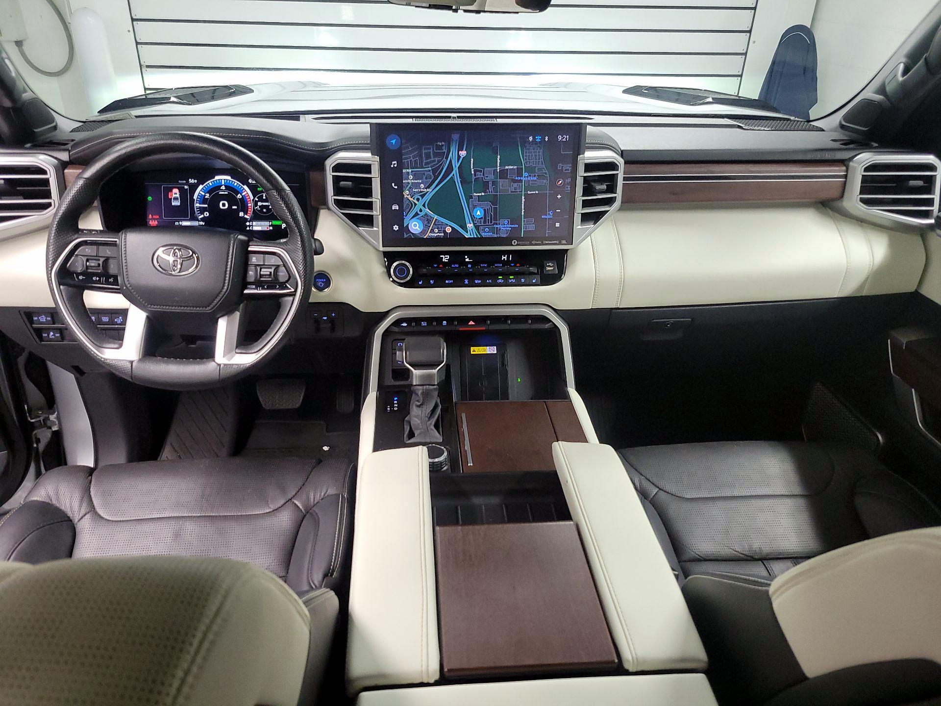 Thumbnail: 2024 Toyota Tundra - 9