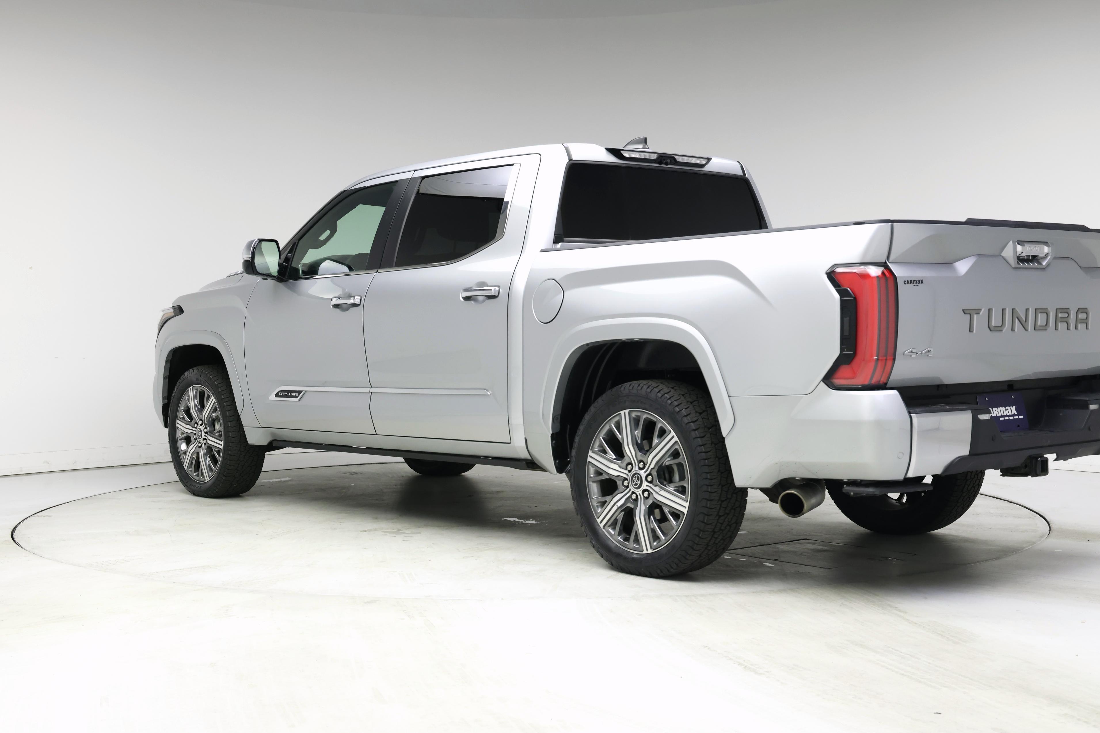 Thumbnail: 2024 Toyota Tundra - 2