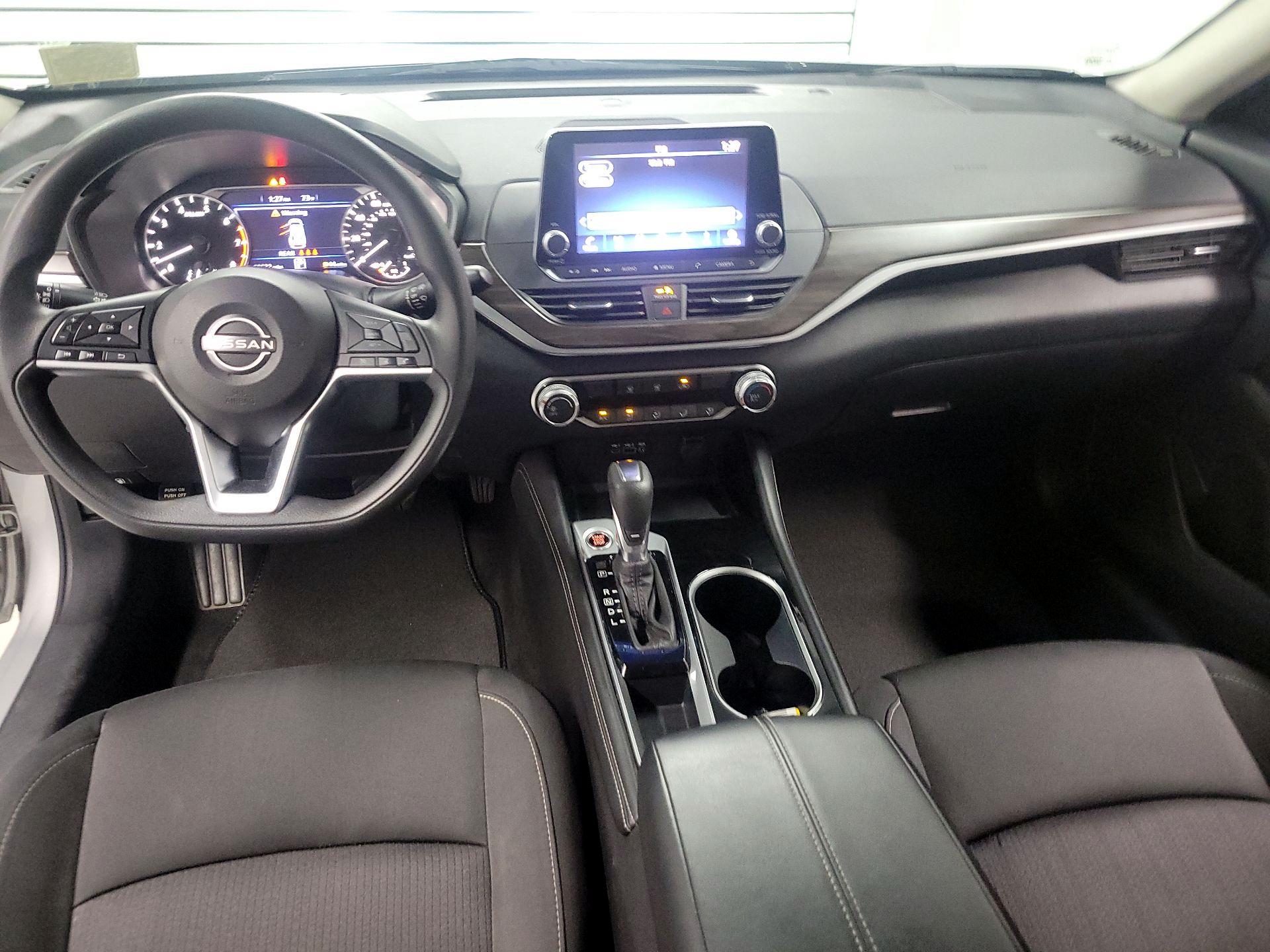 Thumbnail: 2023 Nissan Altima - 9