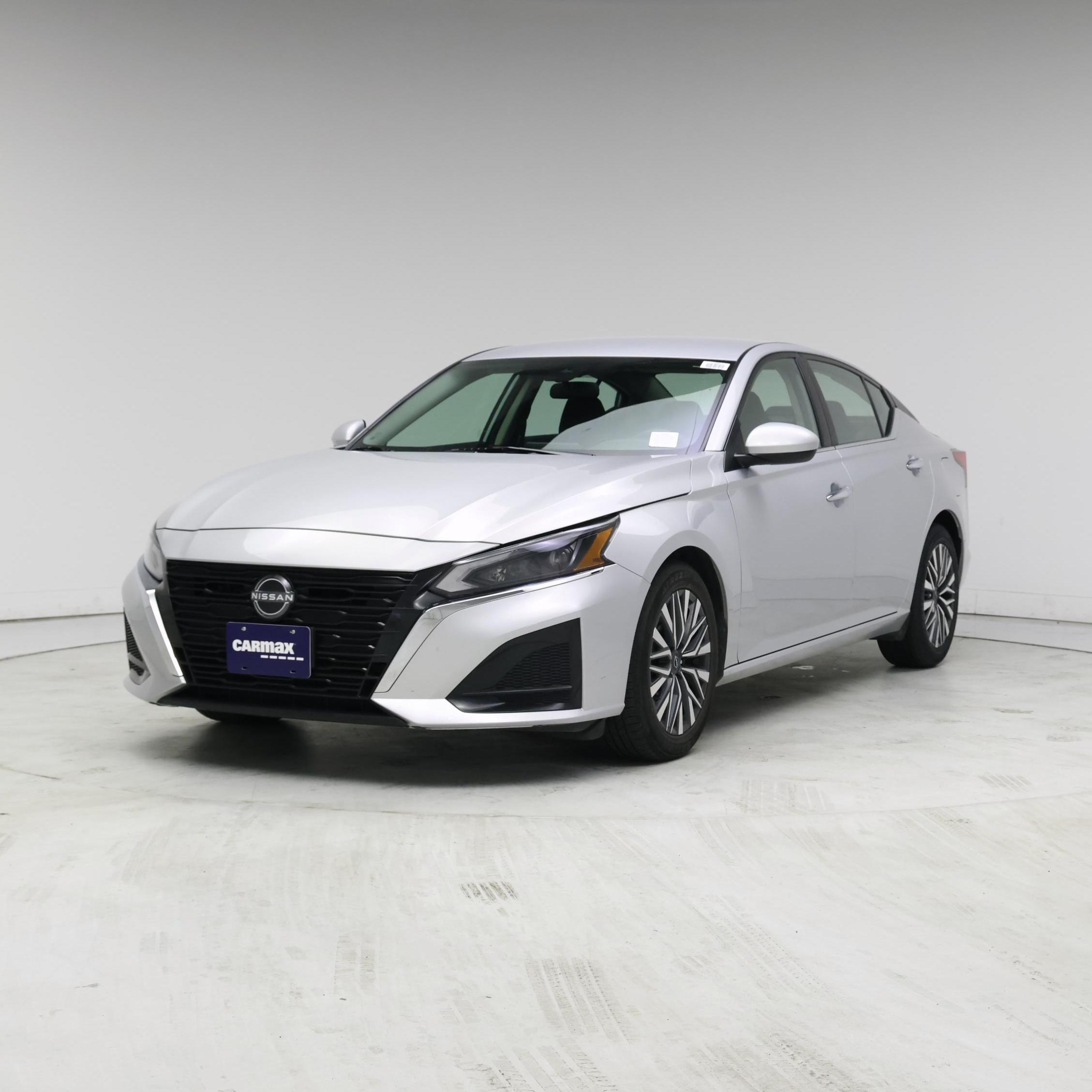Thumbnail: 2023 Nissan Altima - 4