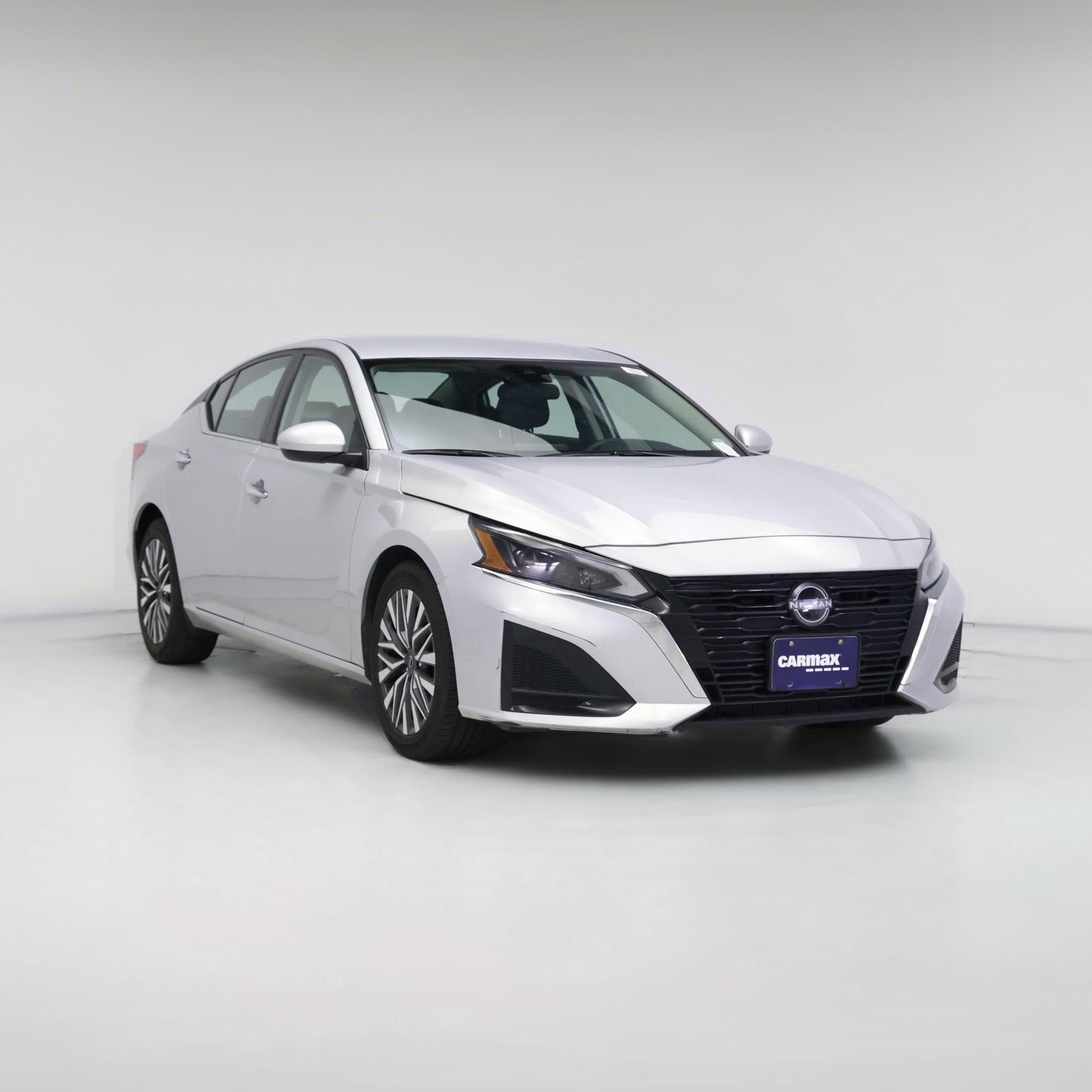 Thumbnail: 2023 Nissan Altima - 1