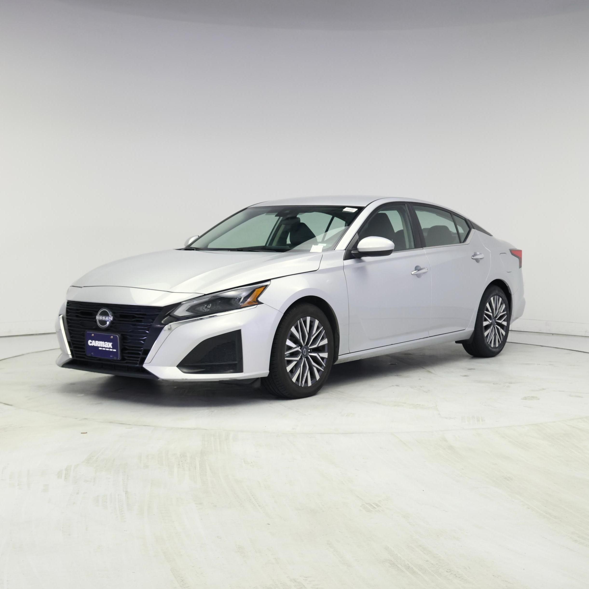 Thumbnail: 2023 Nissan Altima - 4