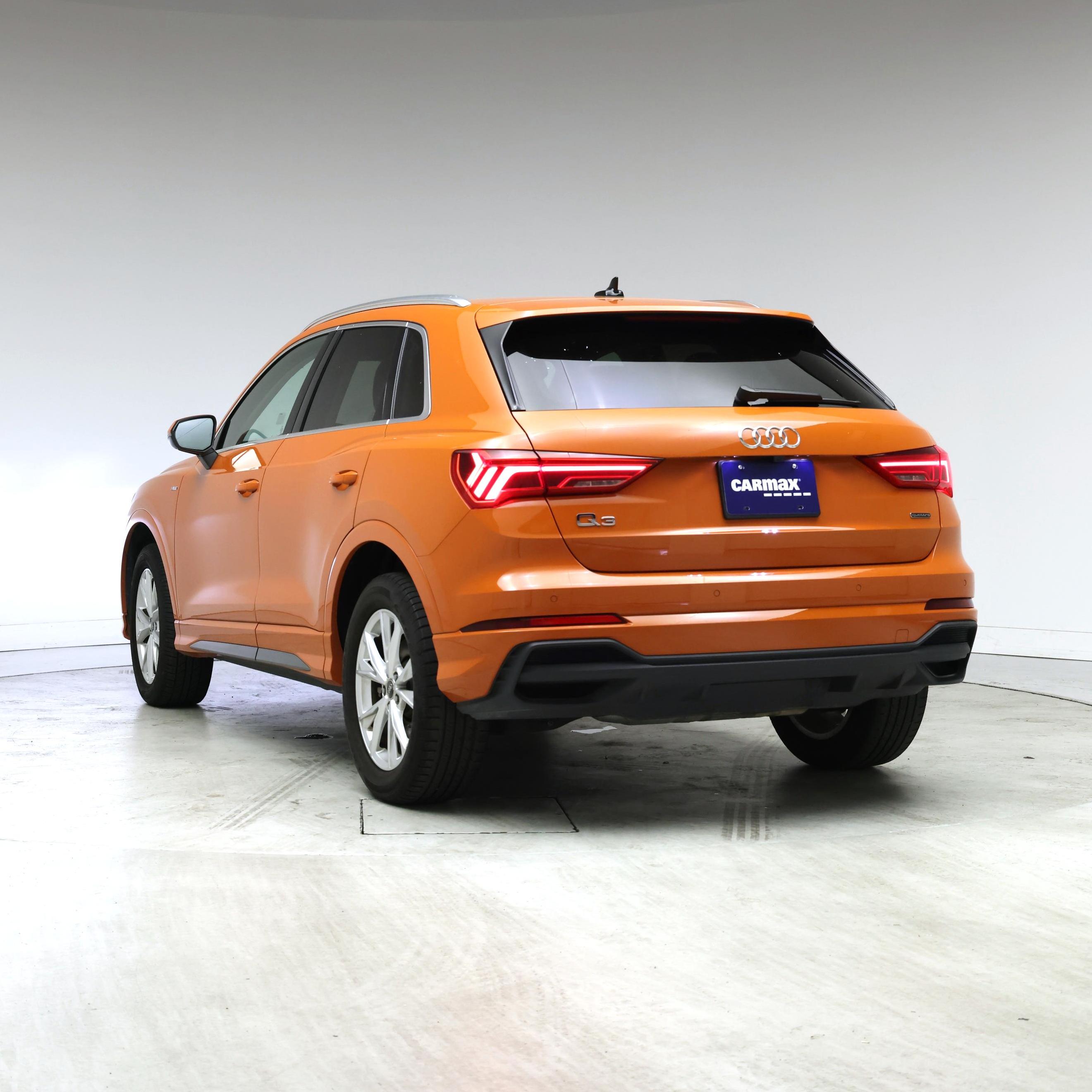 Thumbnail: 2023 Audi Q3 - 2