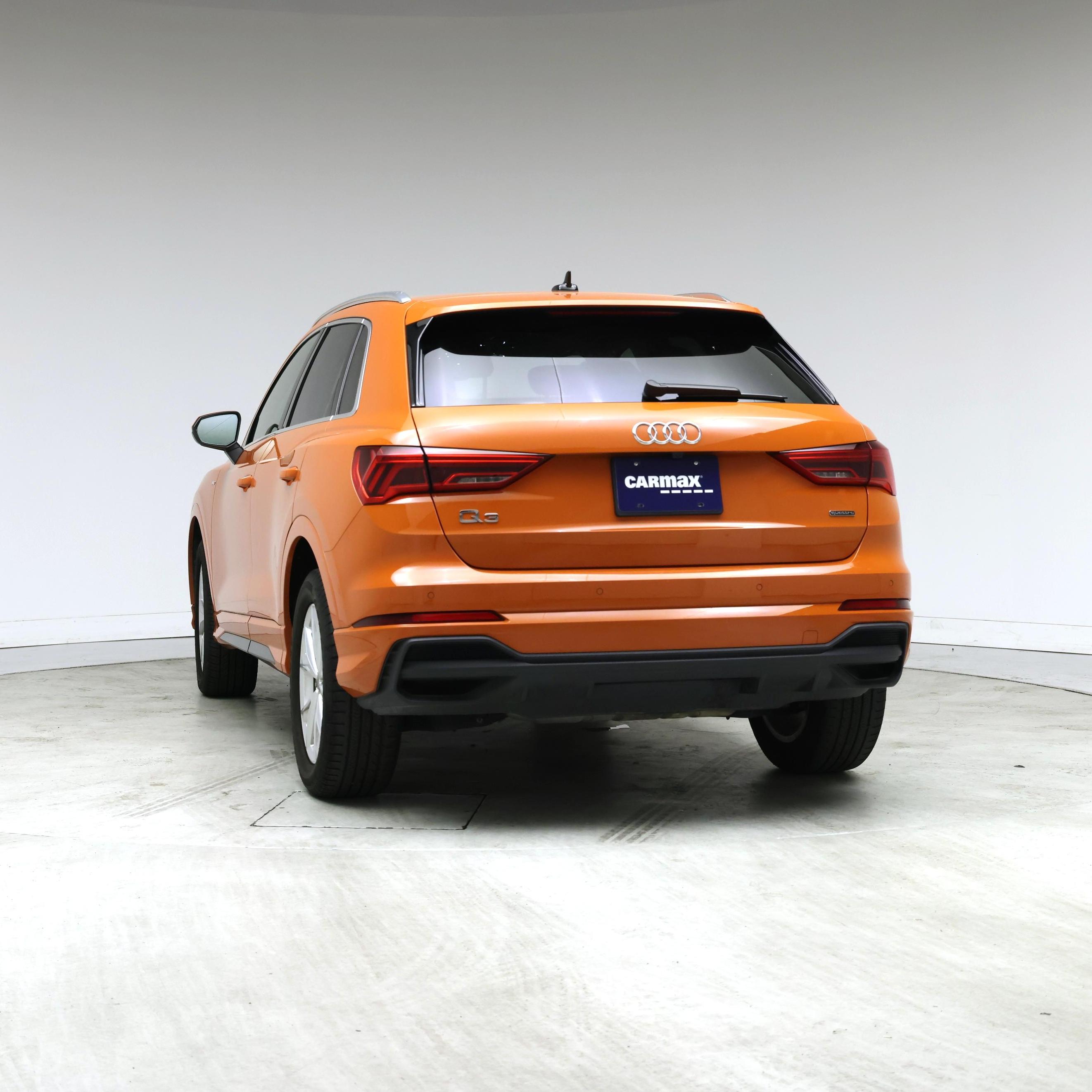 Thumbnail: 2023 Audi Q3 - 6