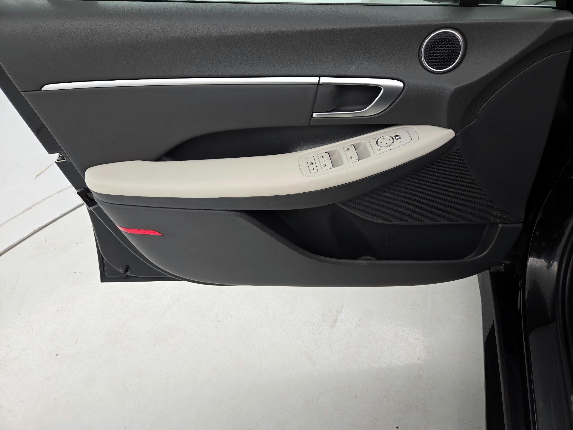 Thumbnail: 2025 Hyundai Sonata - 12