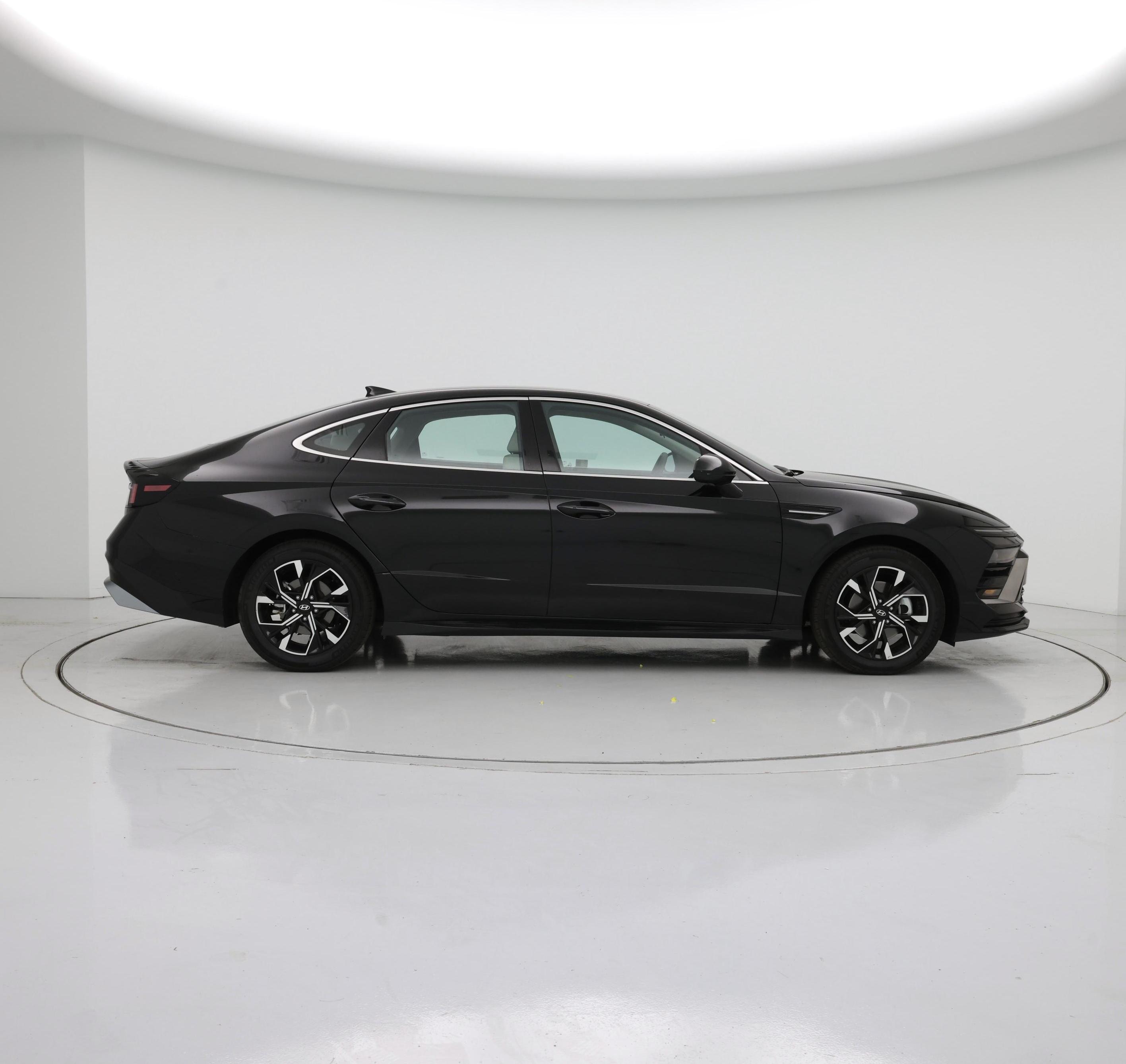 Thumbnail: 2025 Hyundai Sonata - 7