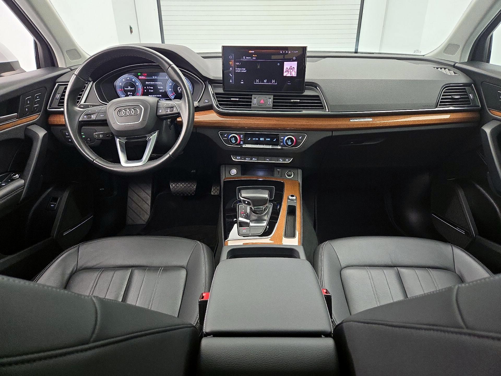 Thumbnail: 2023 Audi Q5 - 9