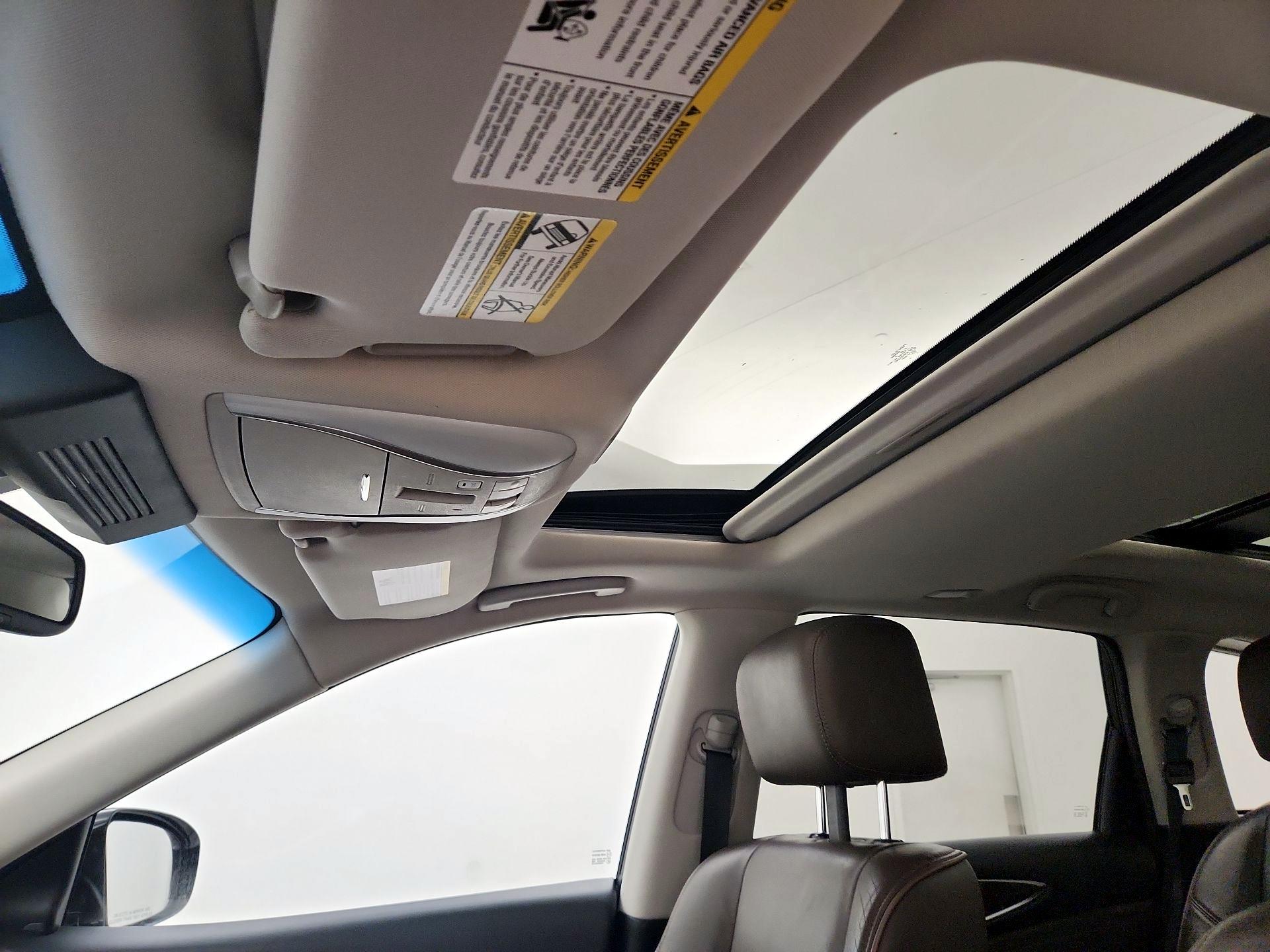 Thumbnail: 2015 INFINITI QX60 - 19