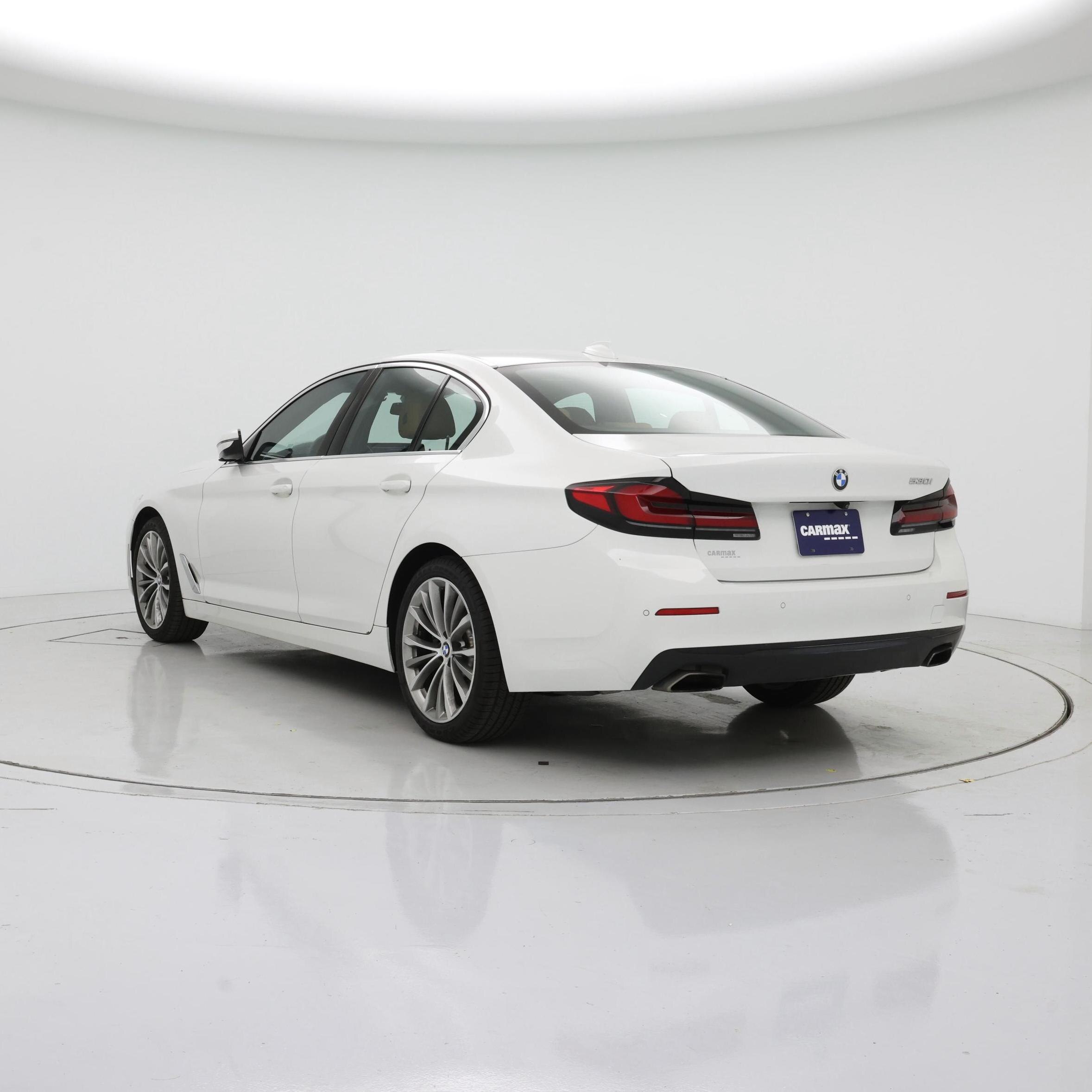 Thumbnail: 2022 BMW 5 Series - 2