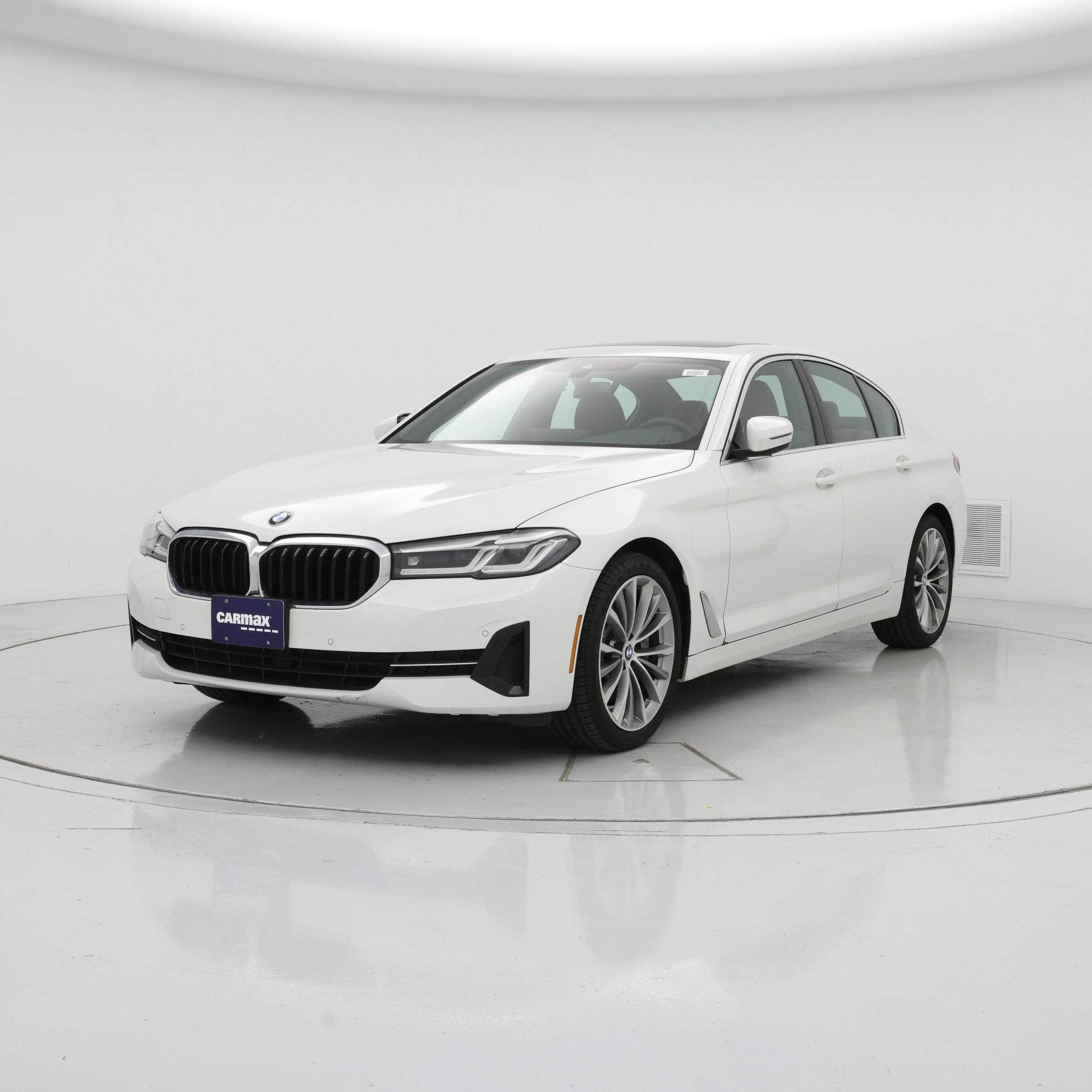 Thumbnail: 2022 BMW 5 Series - 4