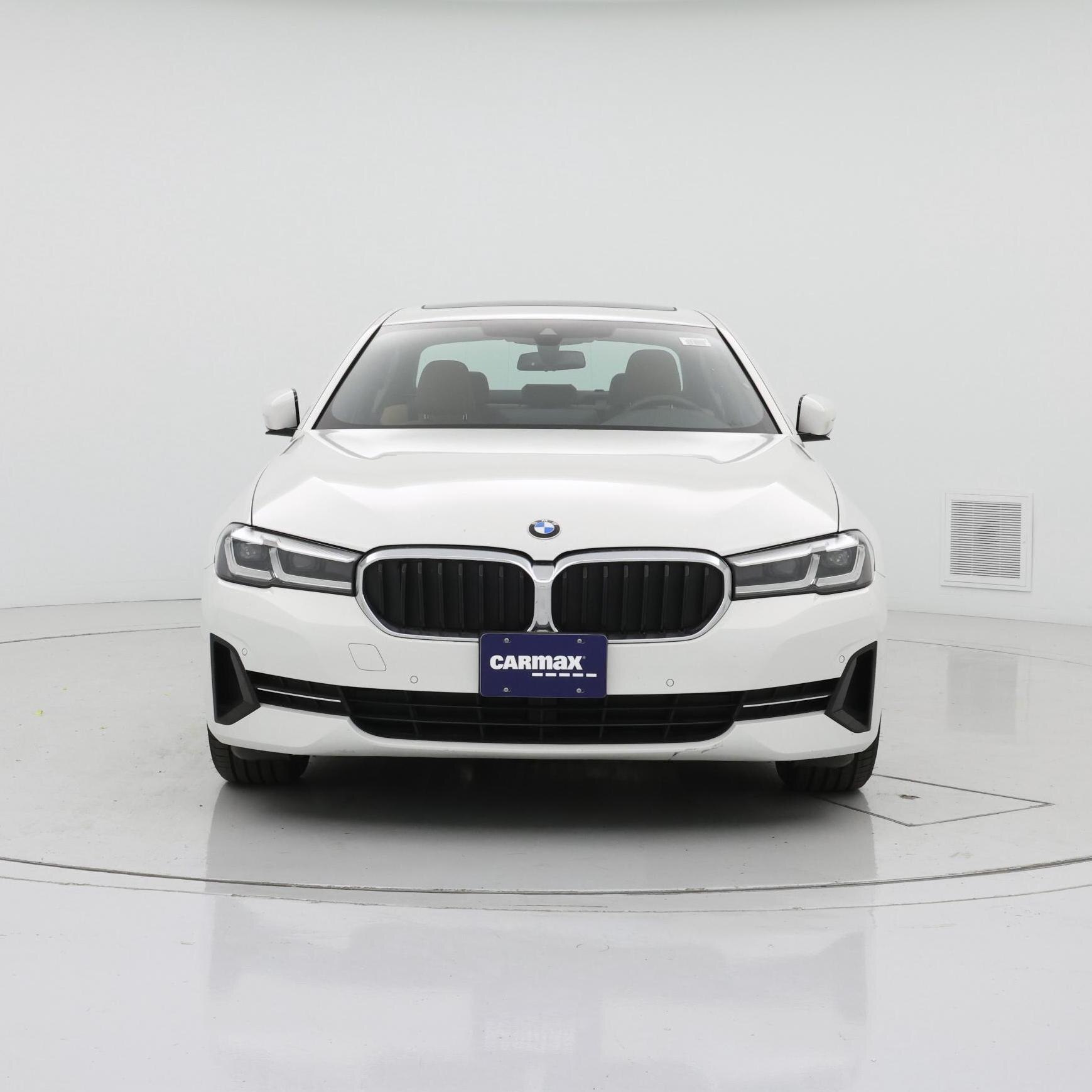 Thumbnail: 2022 BMW 5 Series - 5