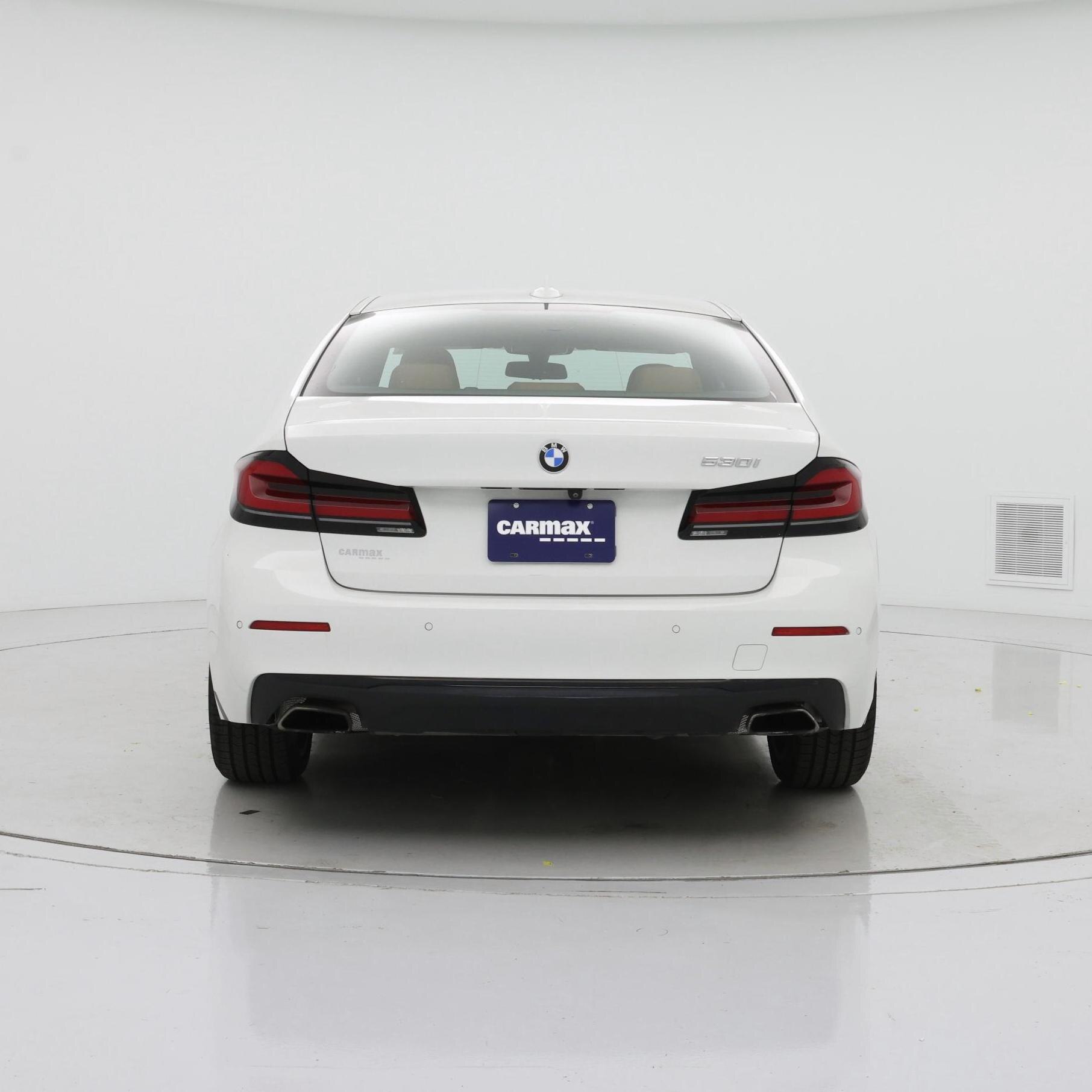 Thumbnail: 2022 BMW 5 Series - 6