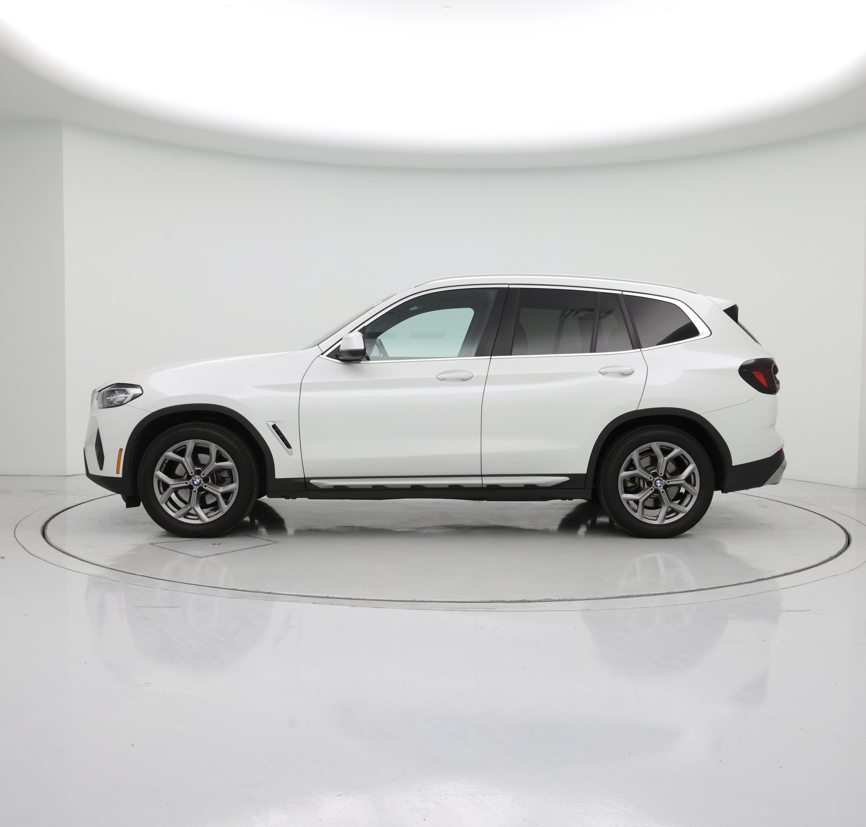 Thumbnail: 2023 BMW X3 - 3