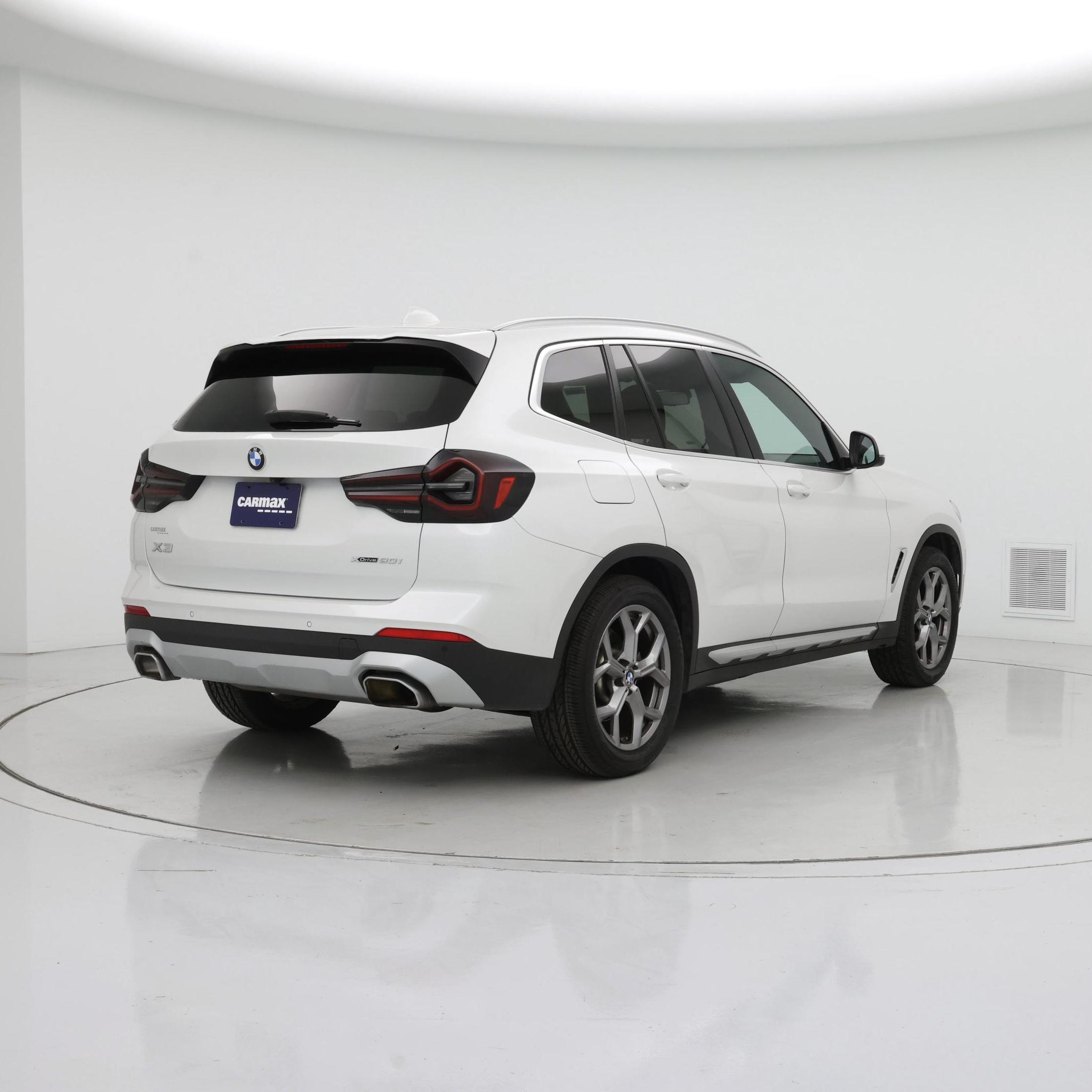 Thumbnail: 2023 BMW X3 - 8