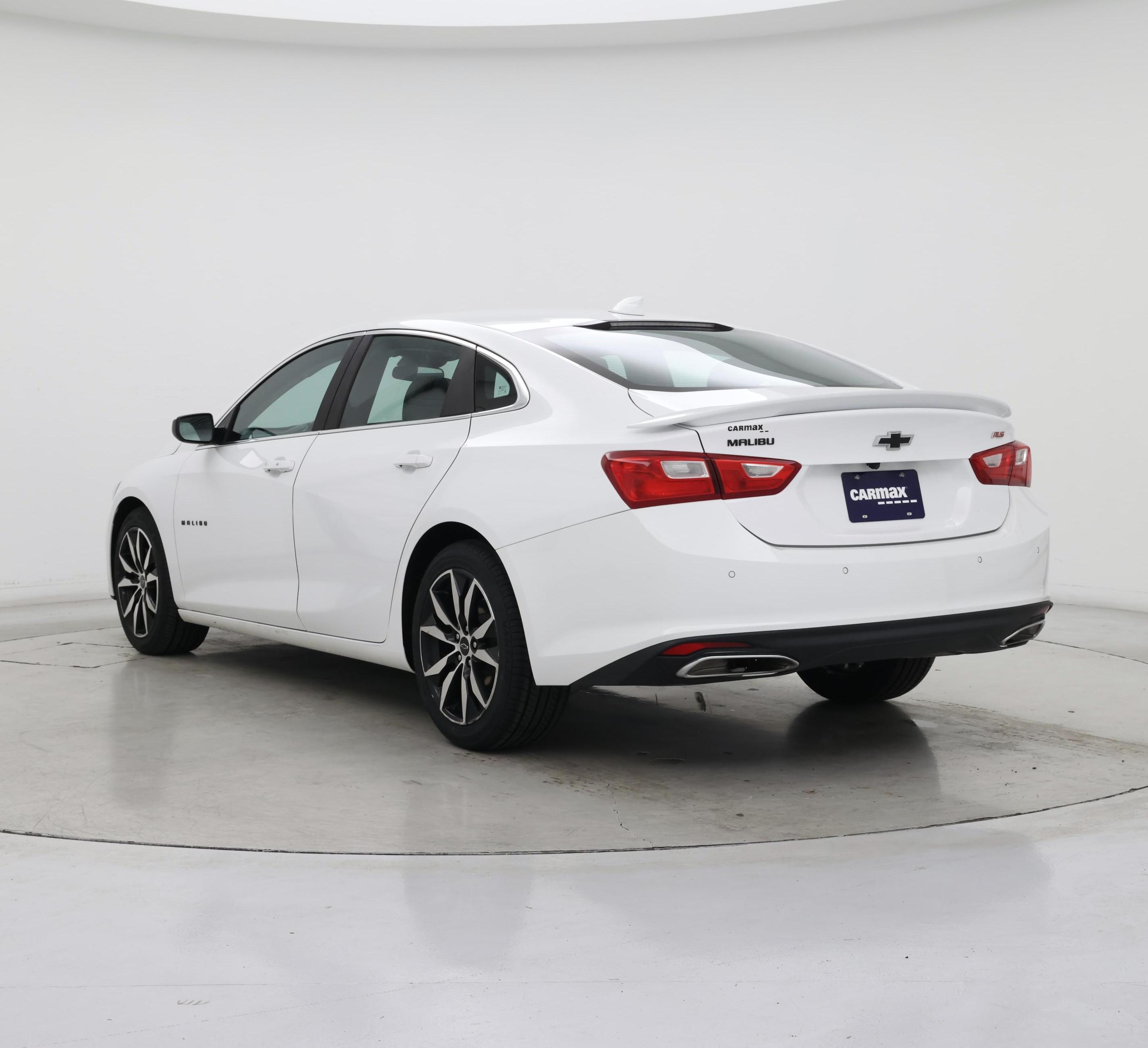 Thumbnail: 2022 Chevrolet Malibu - 2