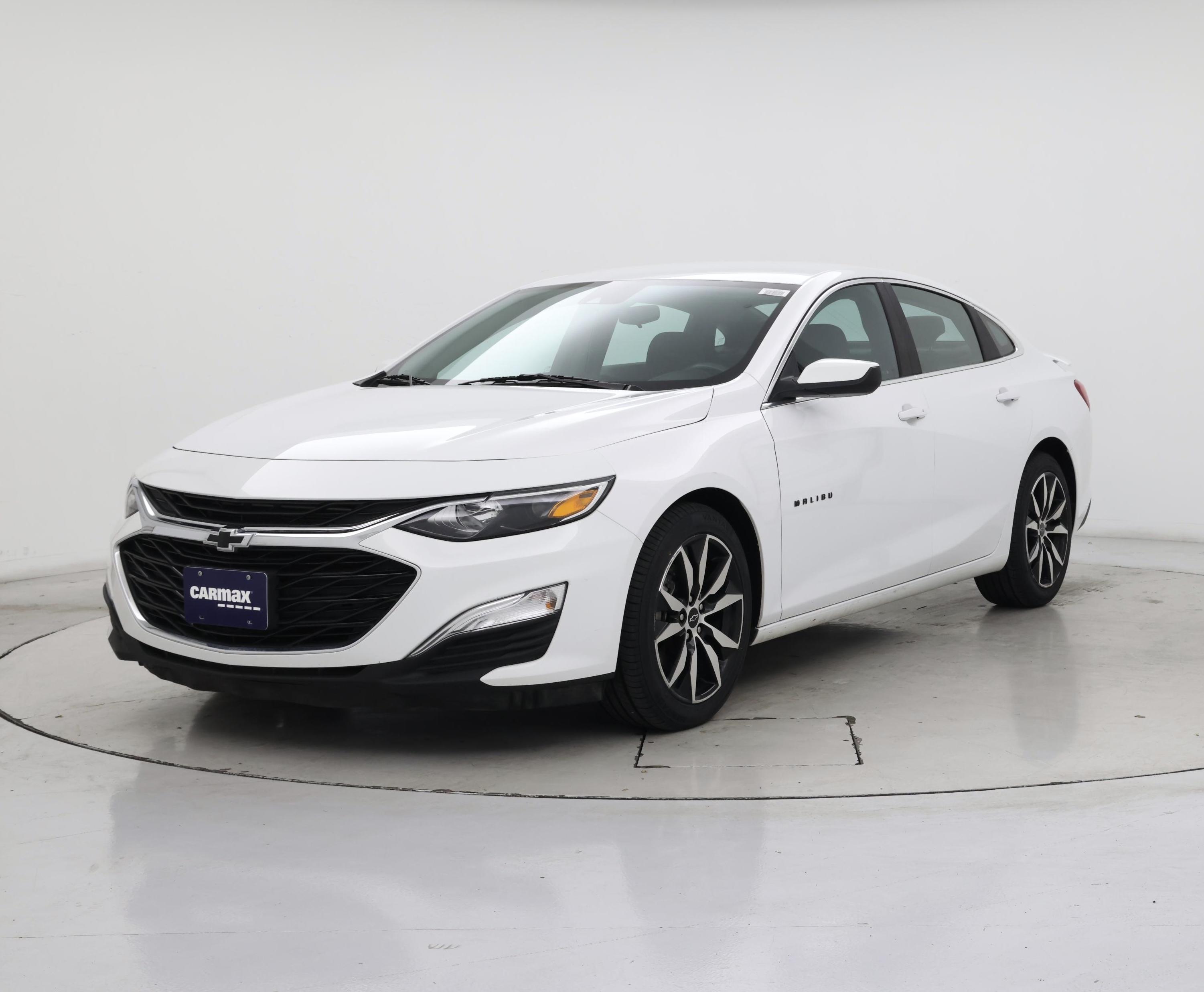 Thumbnail: 2022 Chevrolet Malibu - 4