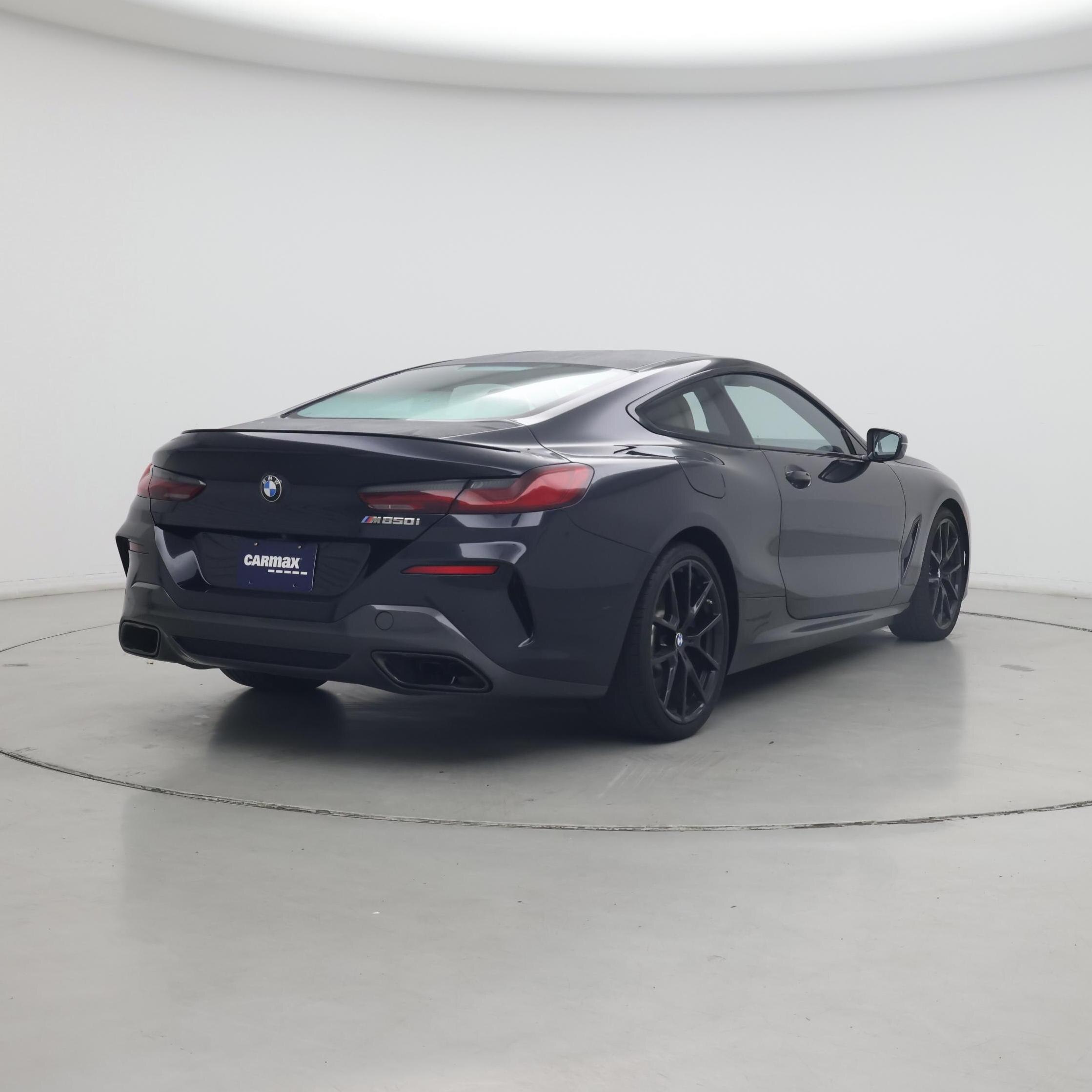 Thumbnail: 2022 BMW 8 Series - 8