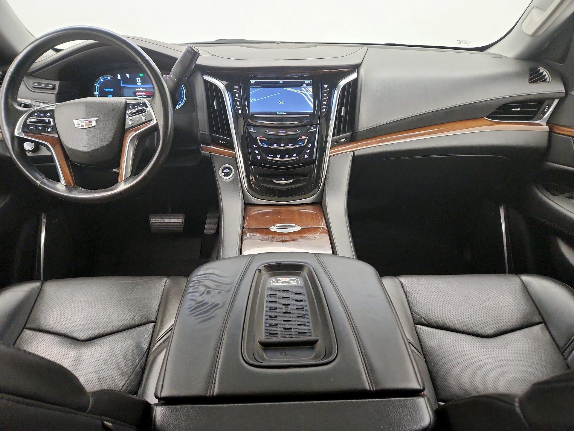 Thumbnail: 2017 Cadillac Escalade - 9