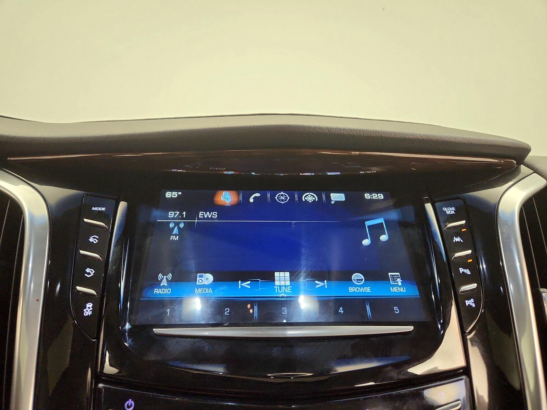 Thumbnail: 2017 Cadillac Escalade - 16