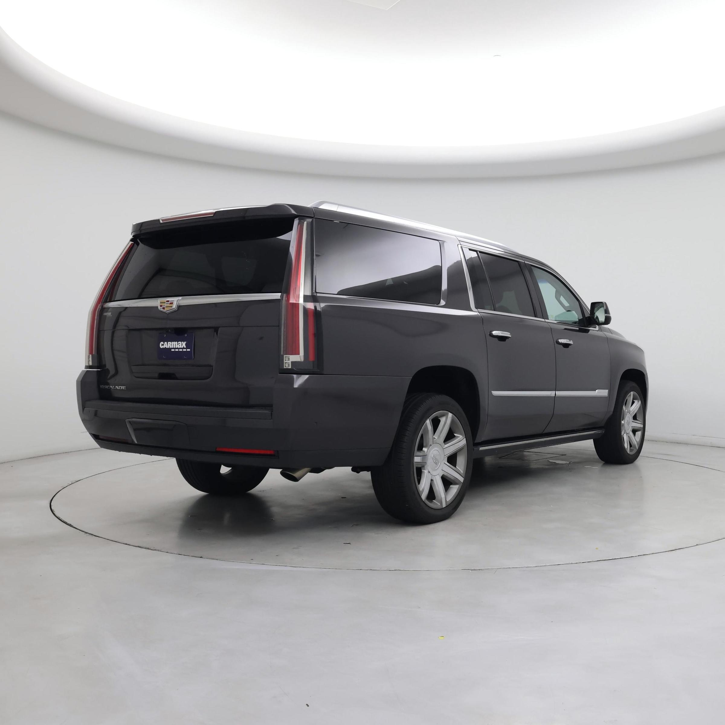 Thumbnail: 2017 Cadillac Escalade - 8