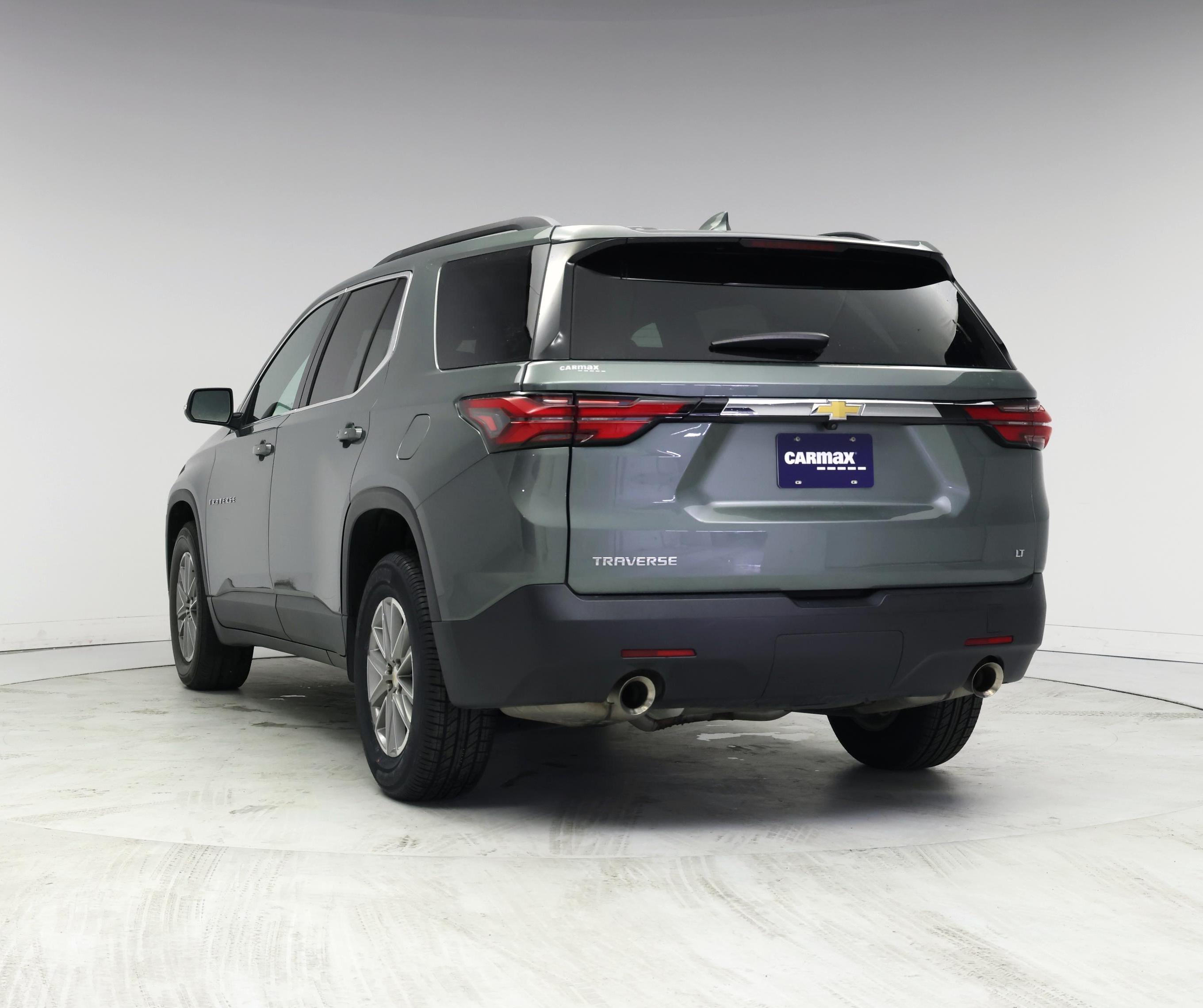 Thumbnail: 2023 Chevrolet Traverse - 2