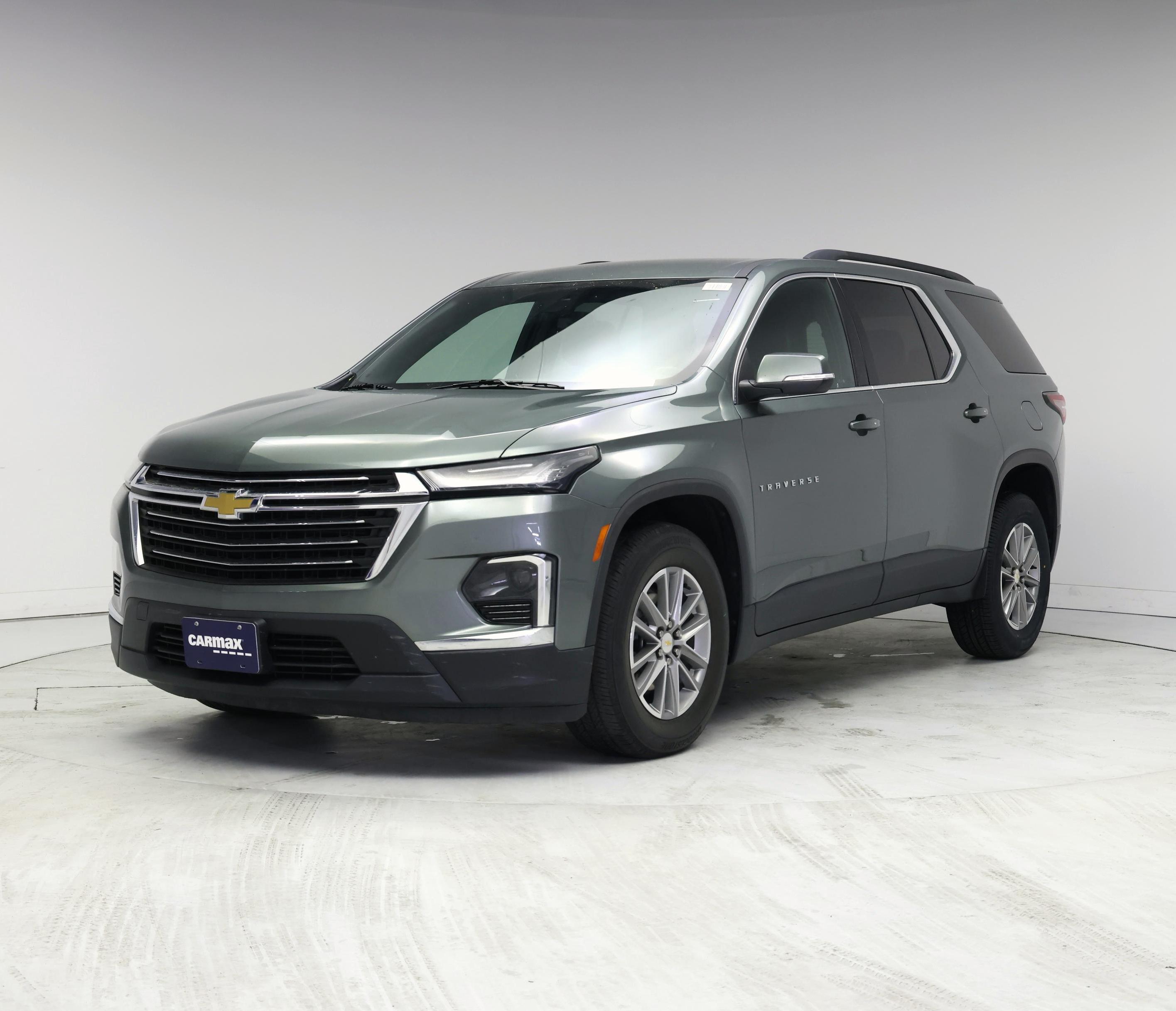 Thumbnail: 2023 Chevrolet Traverse - 4
