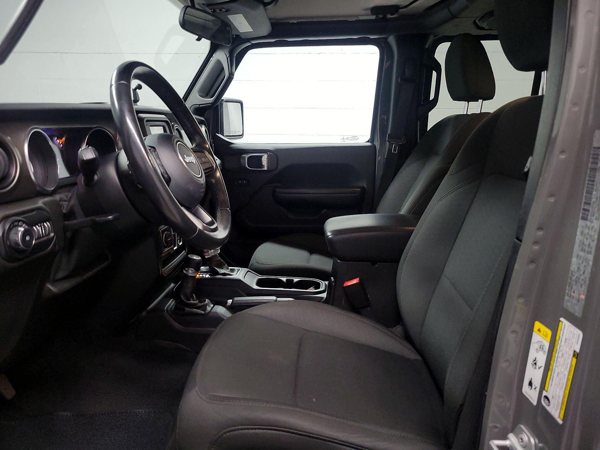 Thumbnail: 2019 Jeep Wrangler - 11