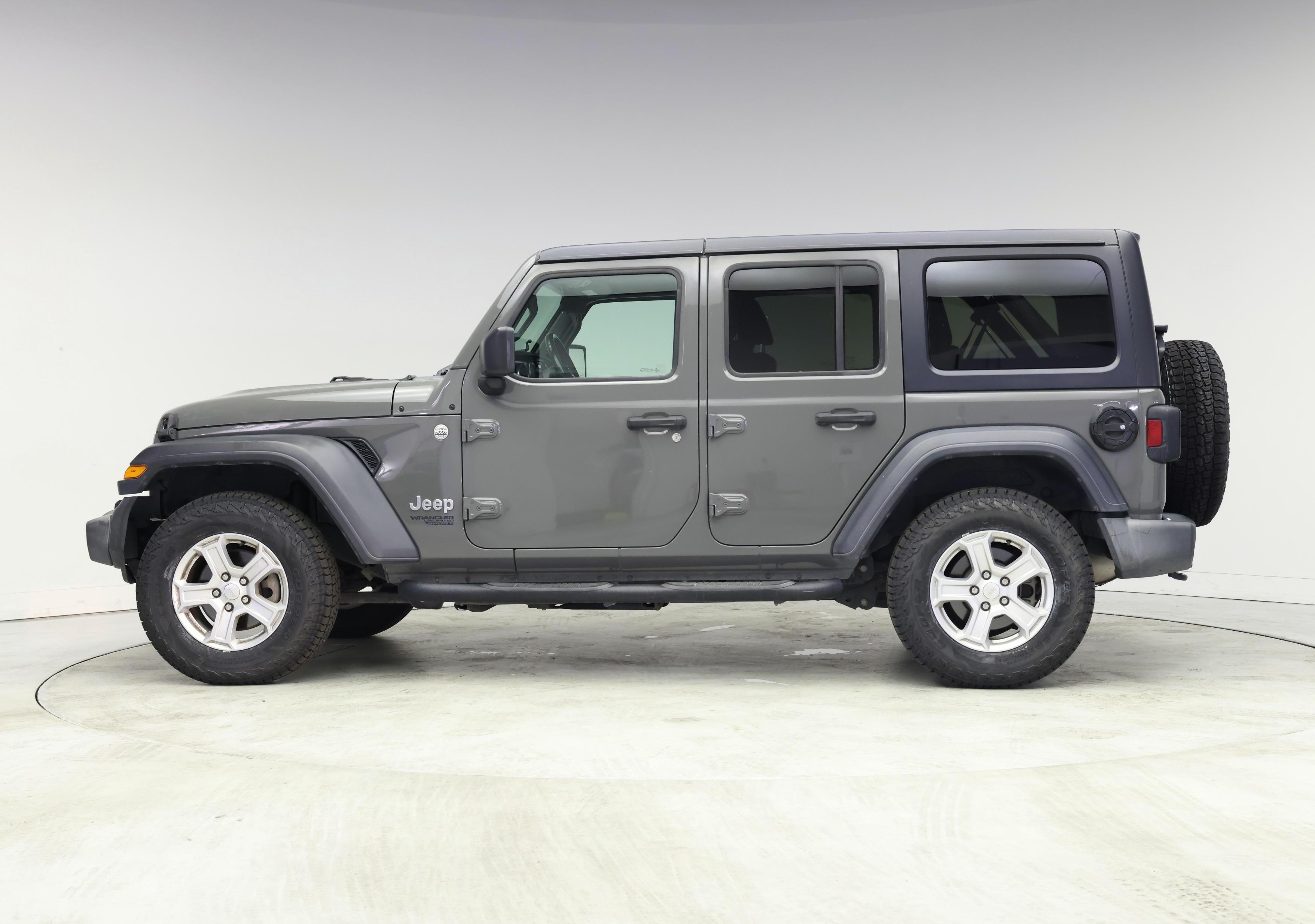 Thumbnail: 2019 Jeep Wrangler - 3