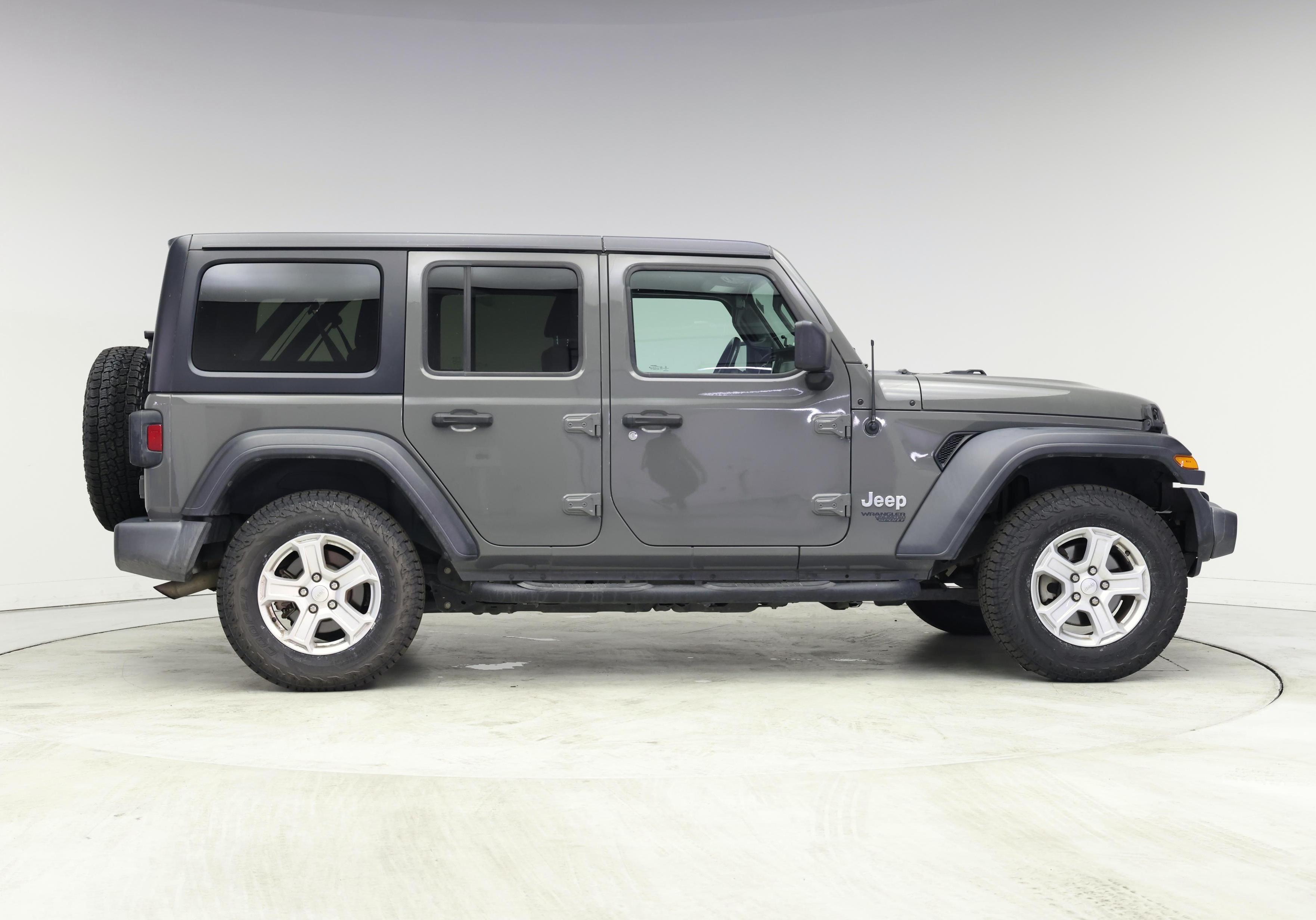 Thumbnail: 2019 Jeep Wrangler - 7