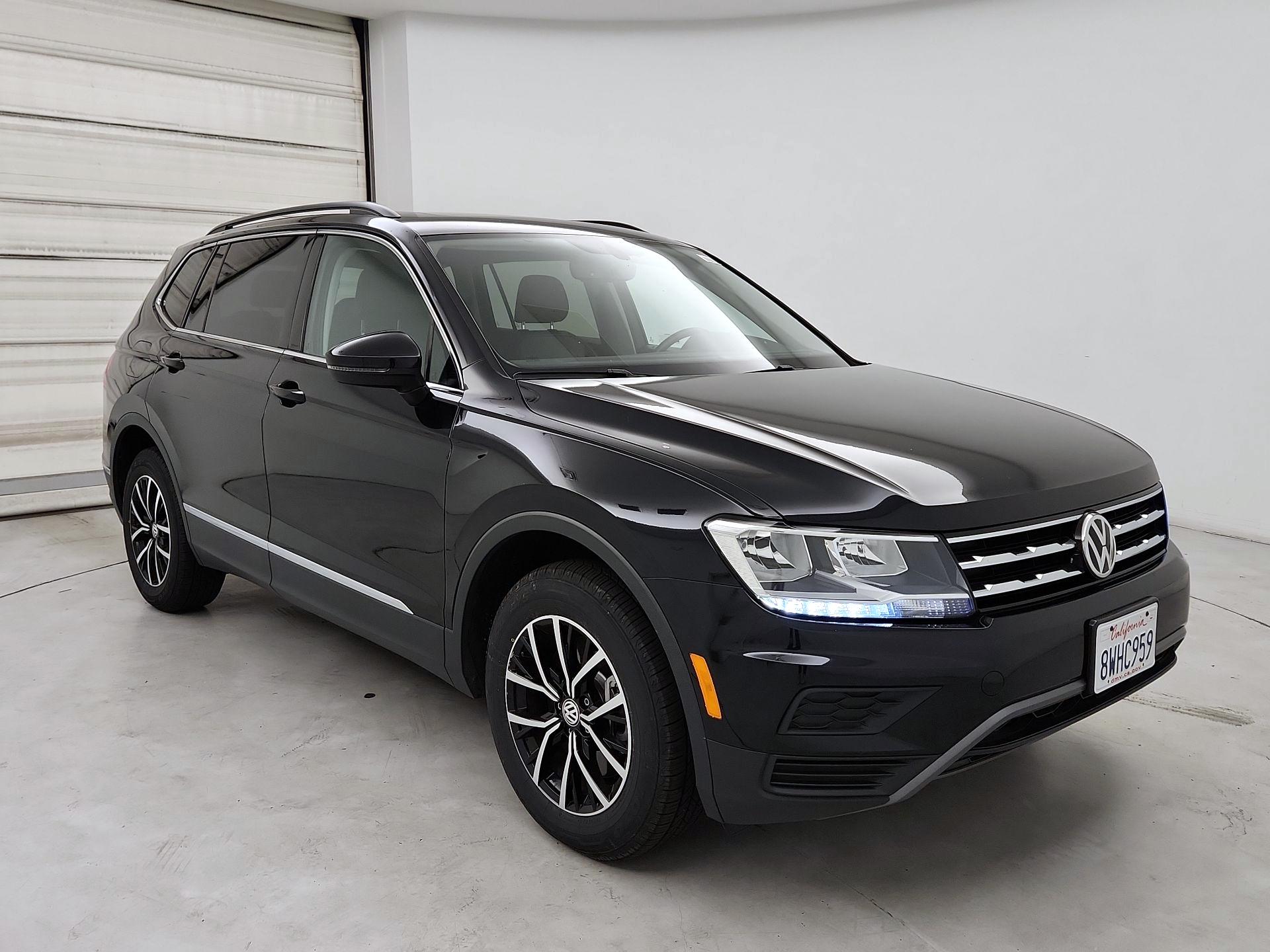 Thumbnail: 2021 Volkswagen Tiguan - 1
