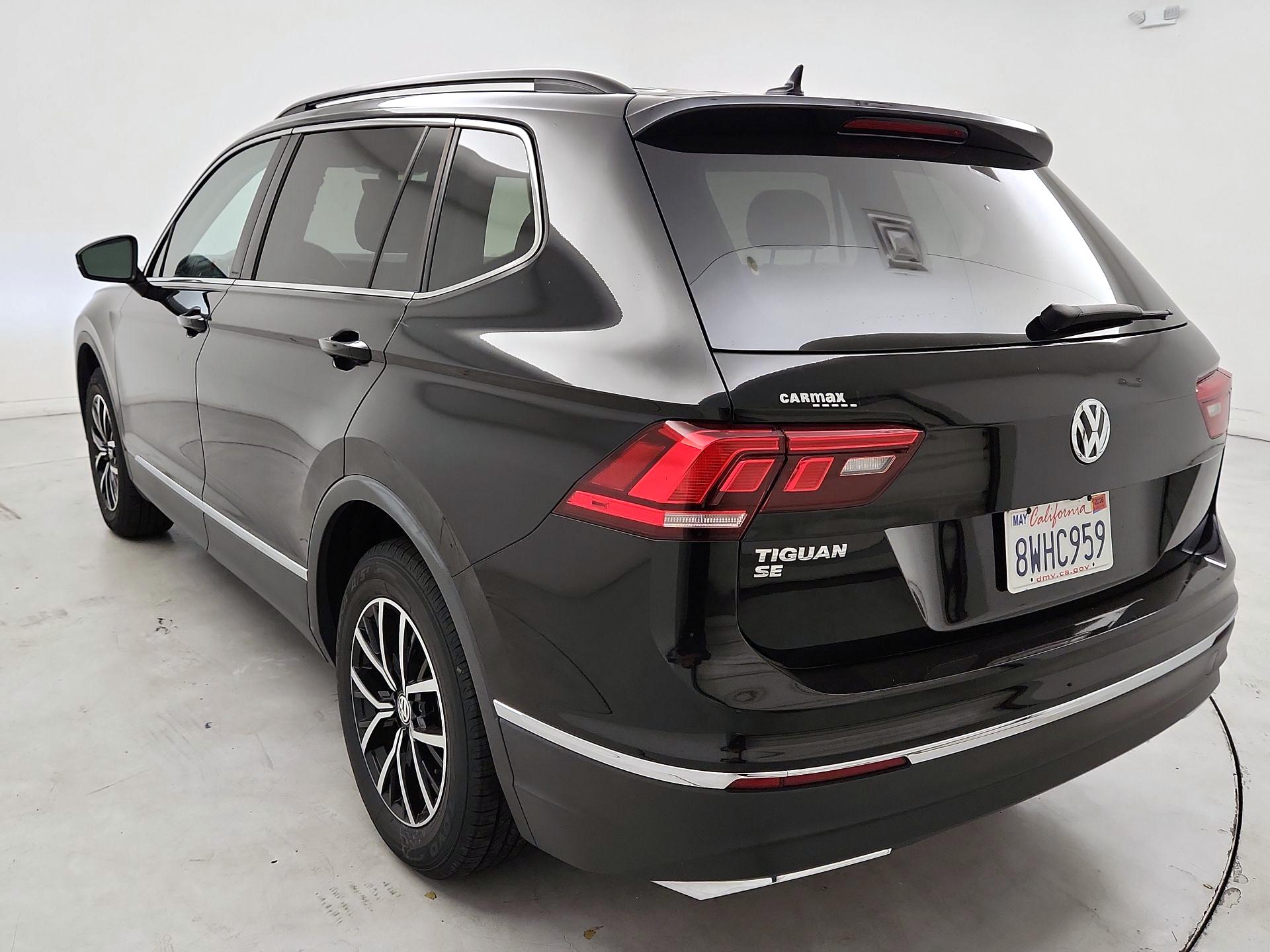 Thumbnail: 2021 Volkswagen Tiguan - 7