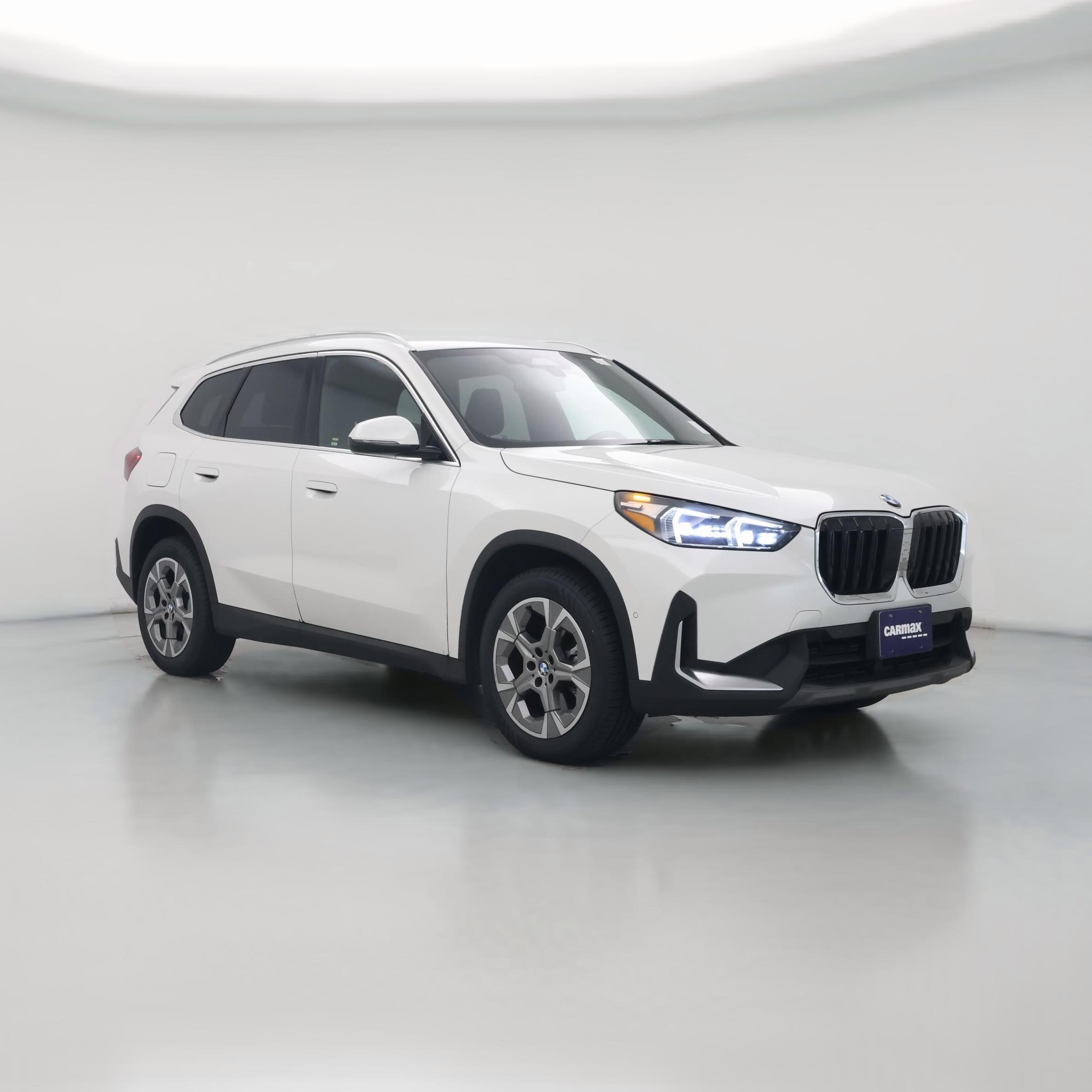 Thumbnail: 2023 BMW X1 - 1
