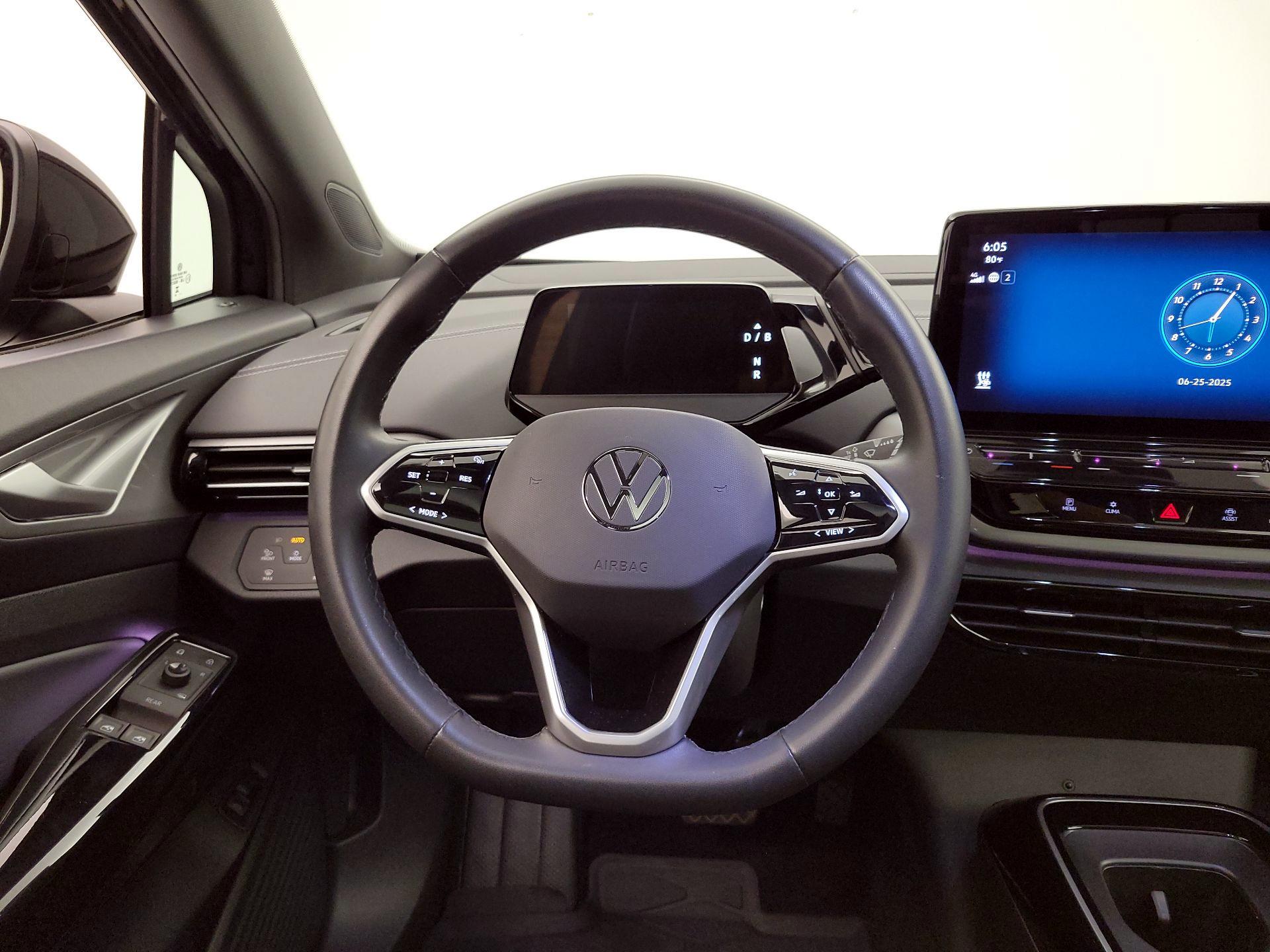 Thumbnail: 2023 Volkswagen ID.4 - 10