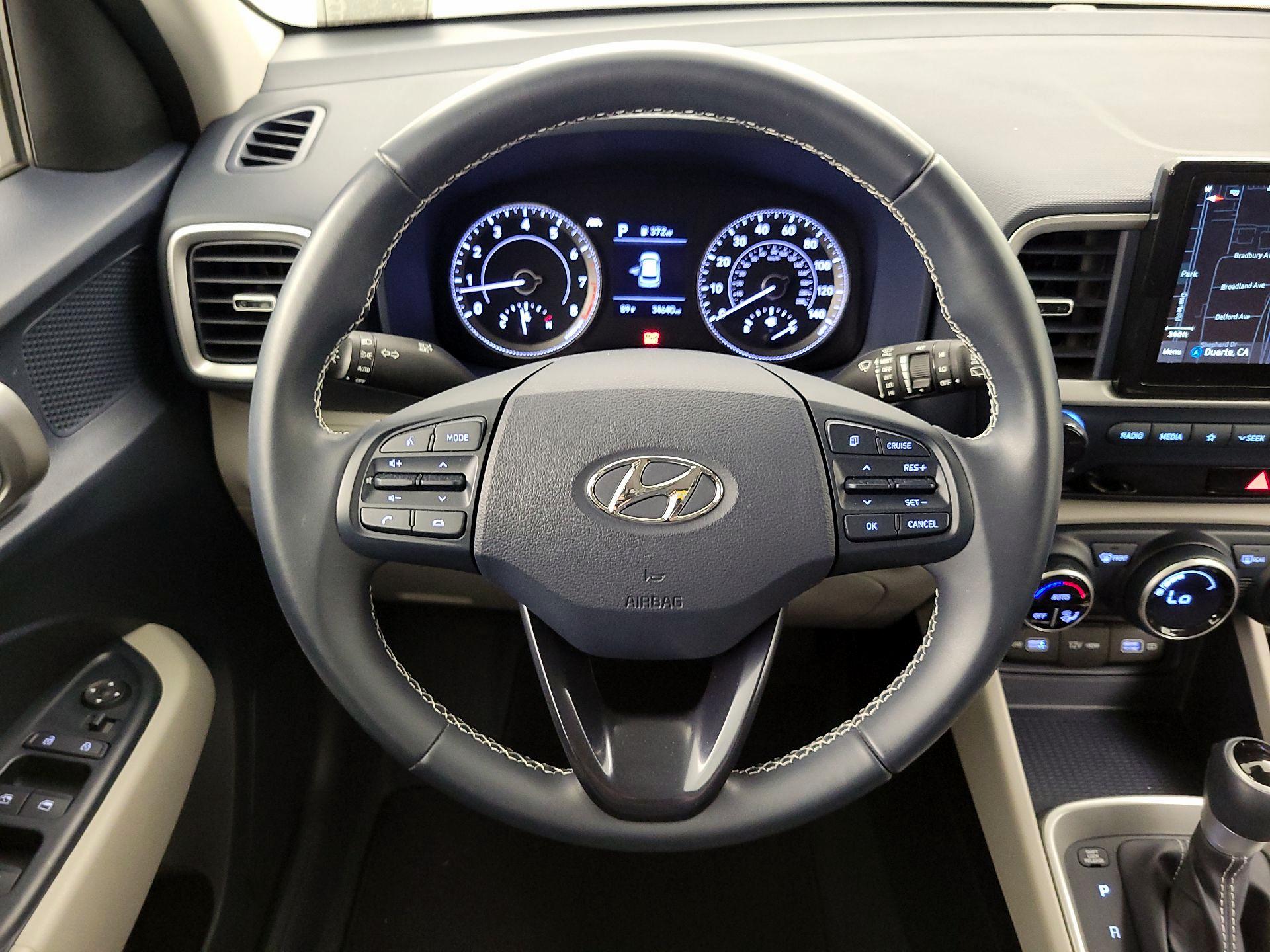 Thumbnail: 2022 Hyundai Venue - 10