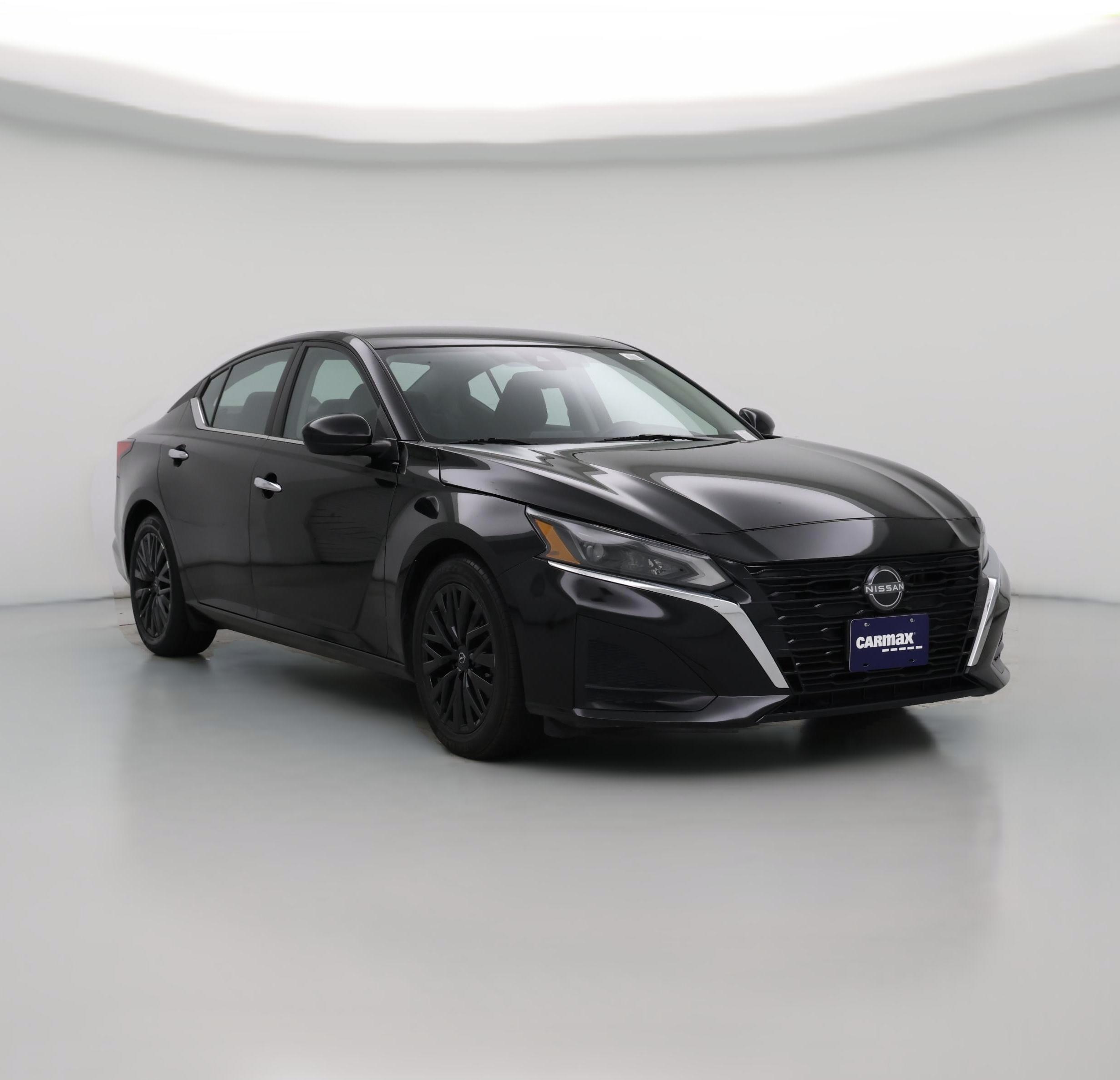 Thumbnail: 2023 Nissan Altima - 1