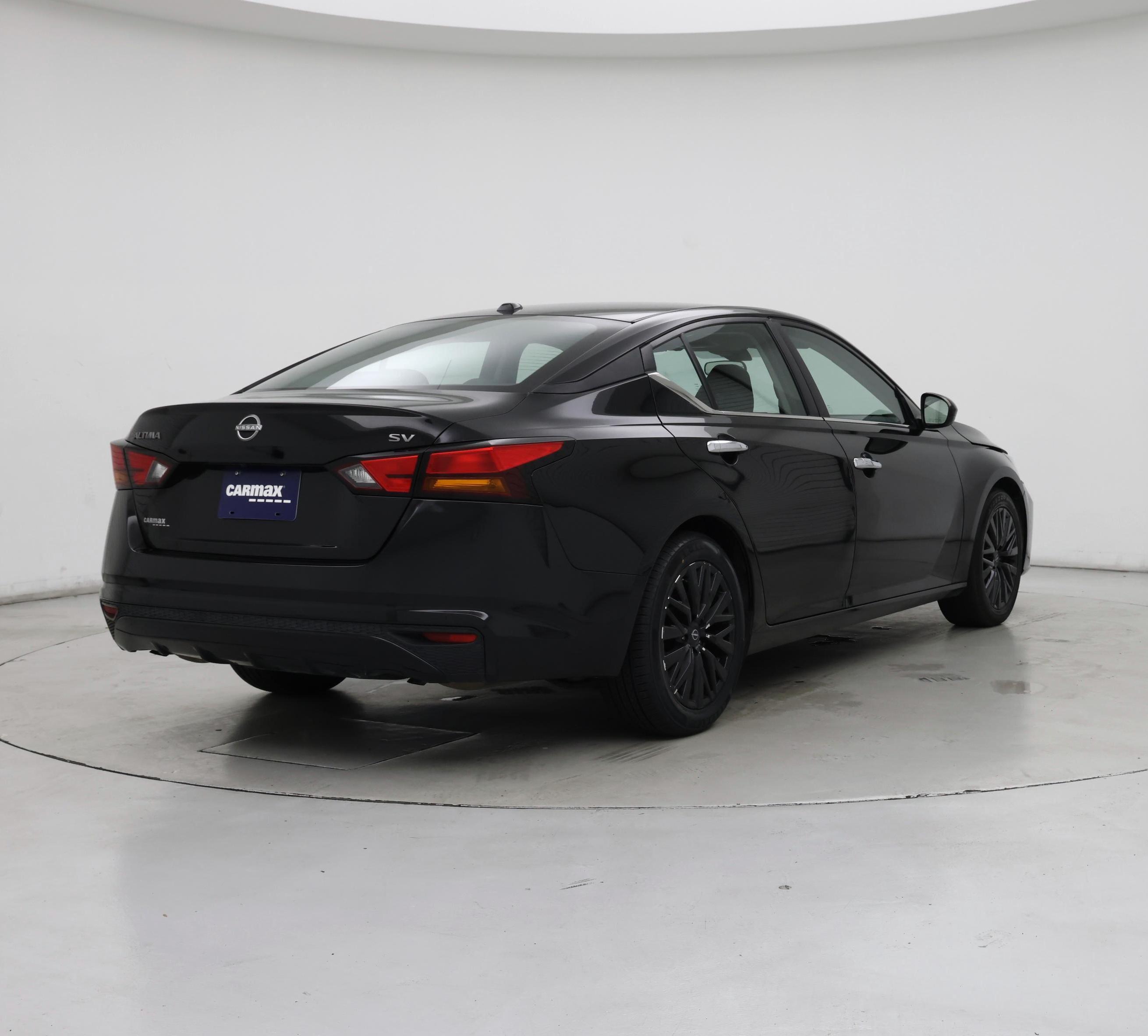 Thumbnail: 2023 Nissan Altima - 8
