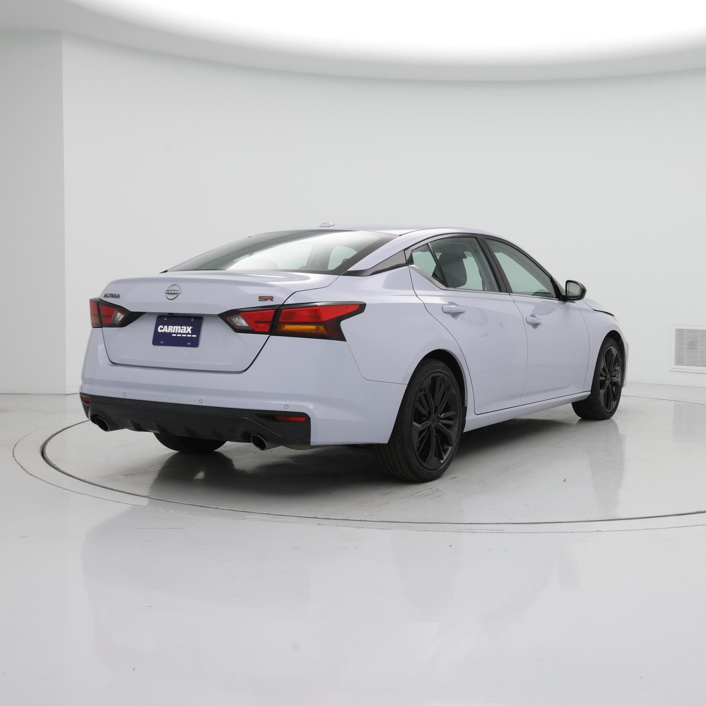 Thumbnail: 2023 Nissan Altima - 8