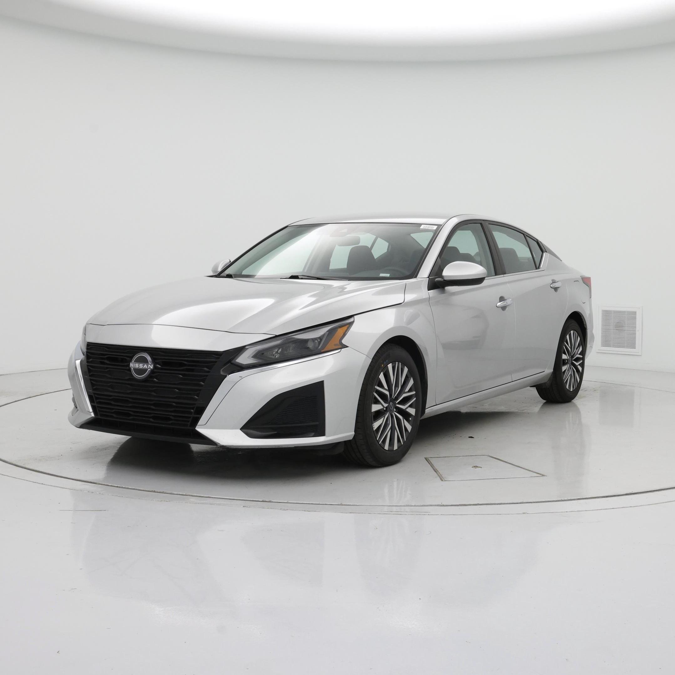 Thumbnail: 2023 Nissan Altima - 4