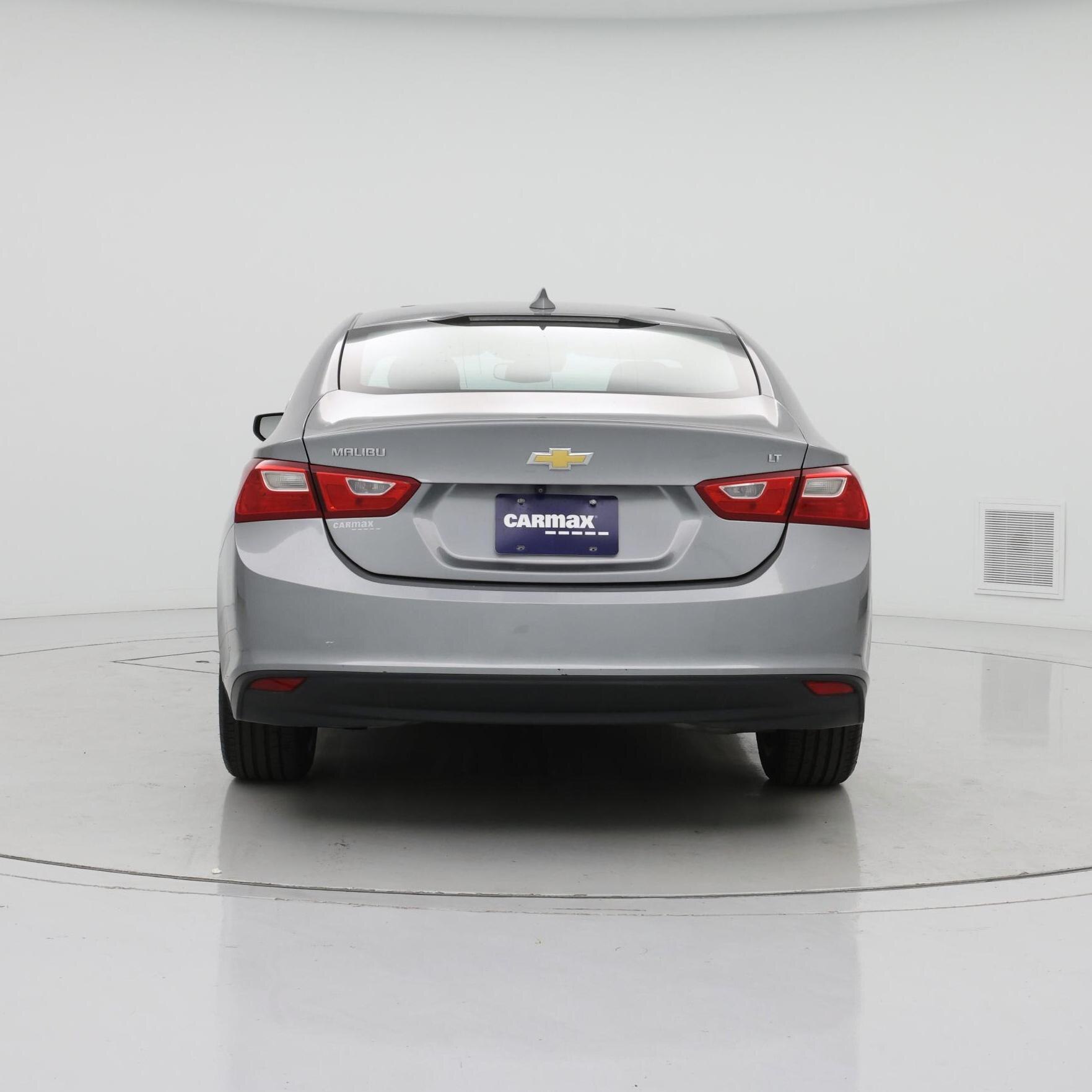 Thumbnail: 2023 Chevrolet Malibu - 6
