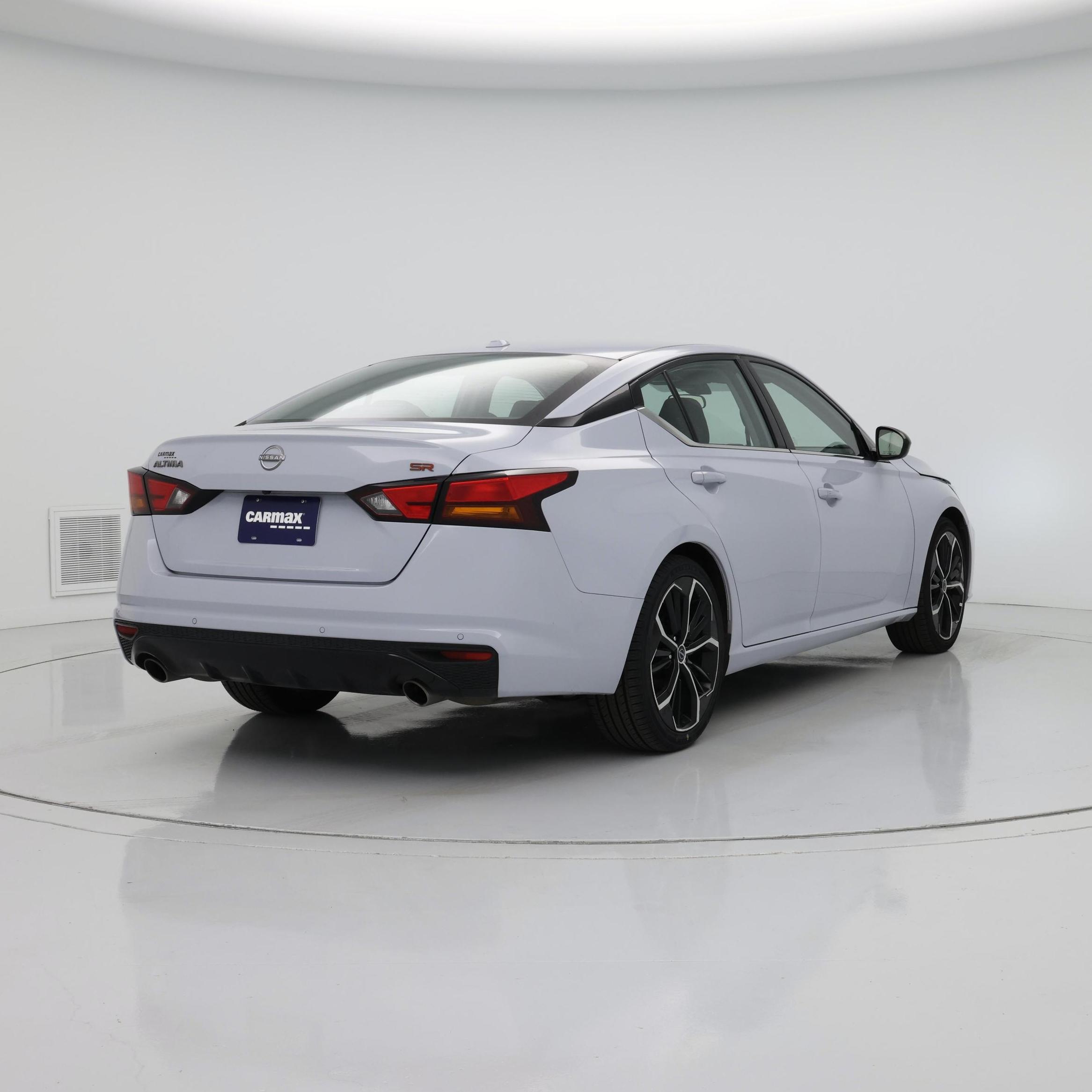 Thumbnail: 2023 Nissan Altima - 8