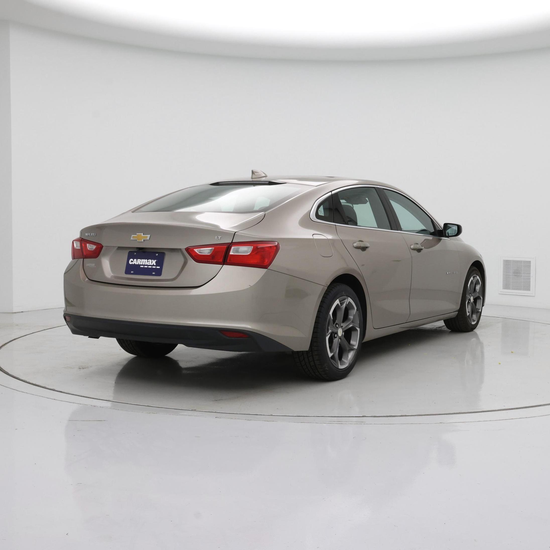Thumbnail: 2023 Chevrolet Malibu - 8