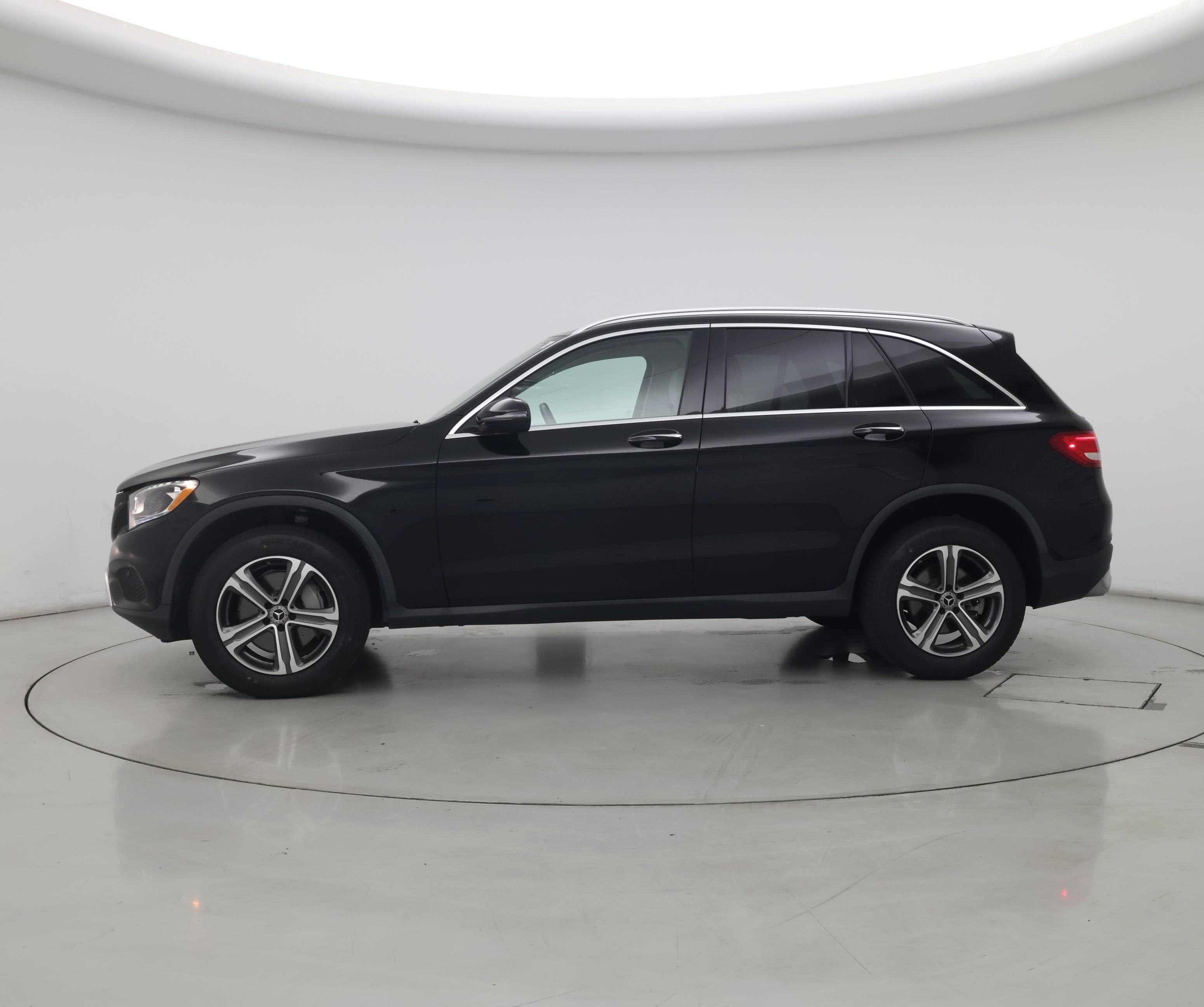 Thumbnail: 2019 Mercedes-Benz GLC - 3