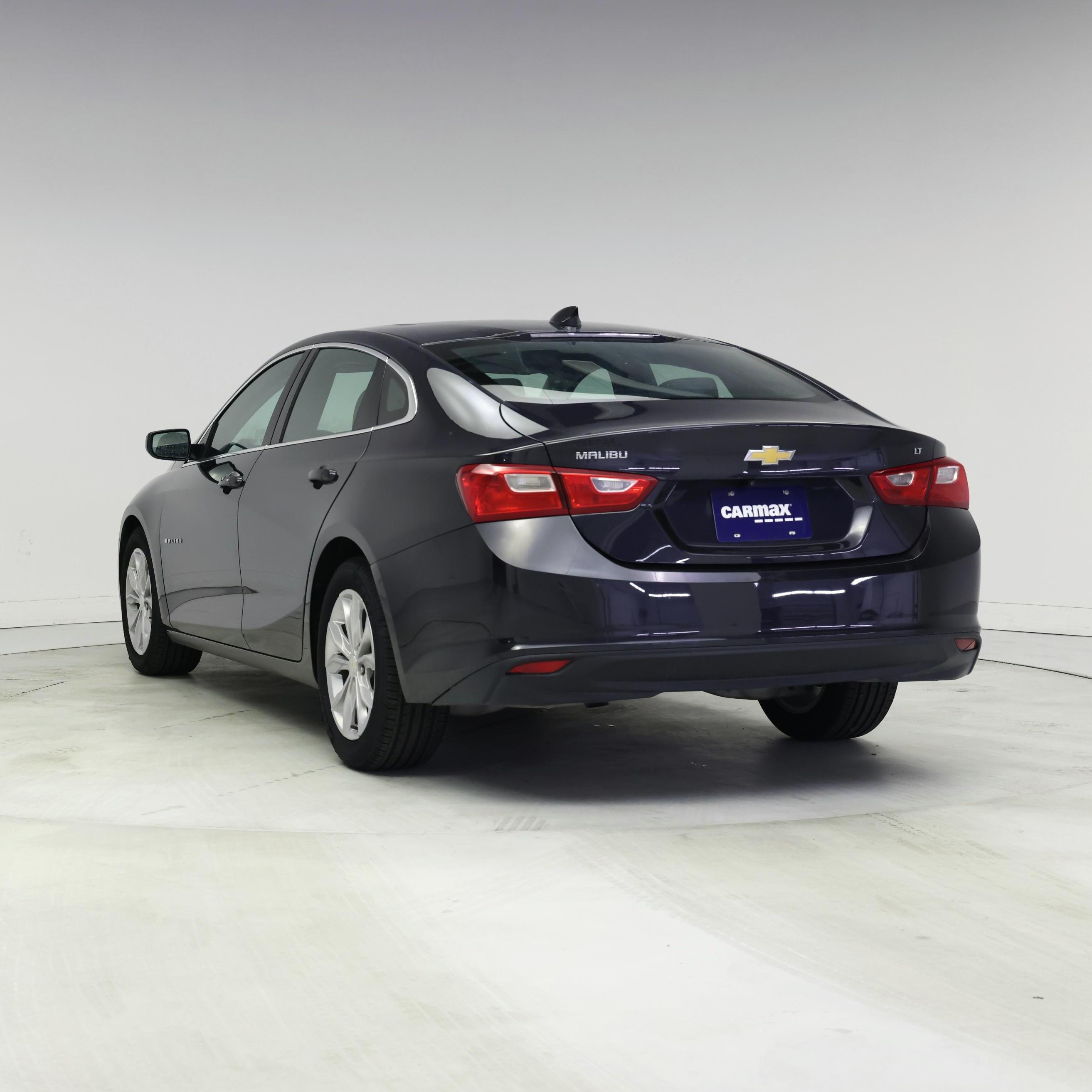 Thumbnail: 2023 Chevrolet Malibu - 2