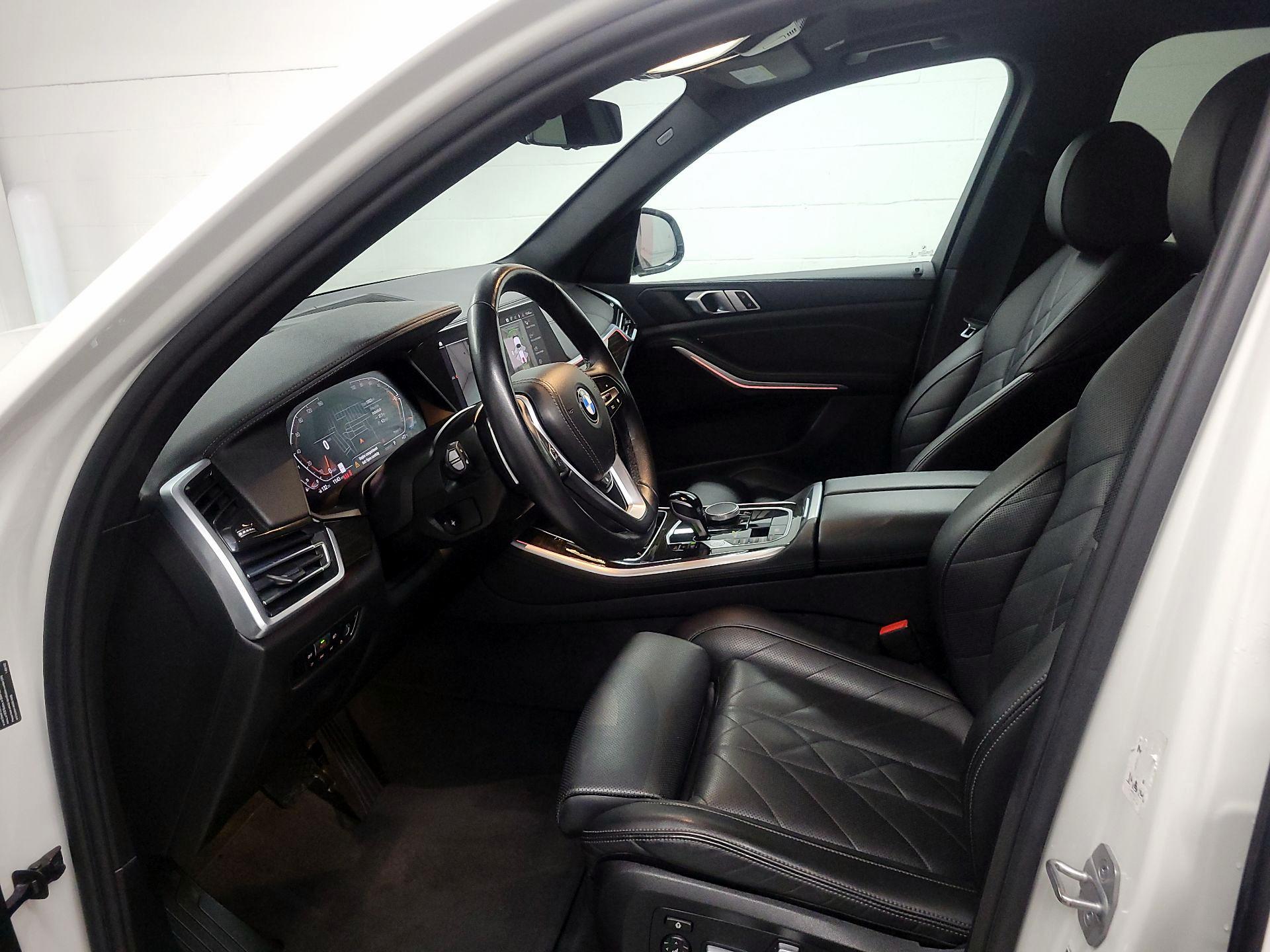 Thumbnail: 2023 BMW X5 - 11