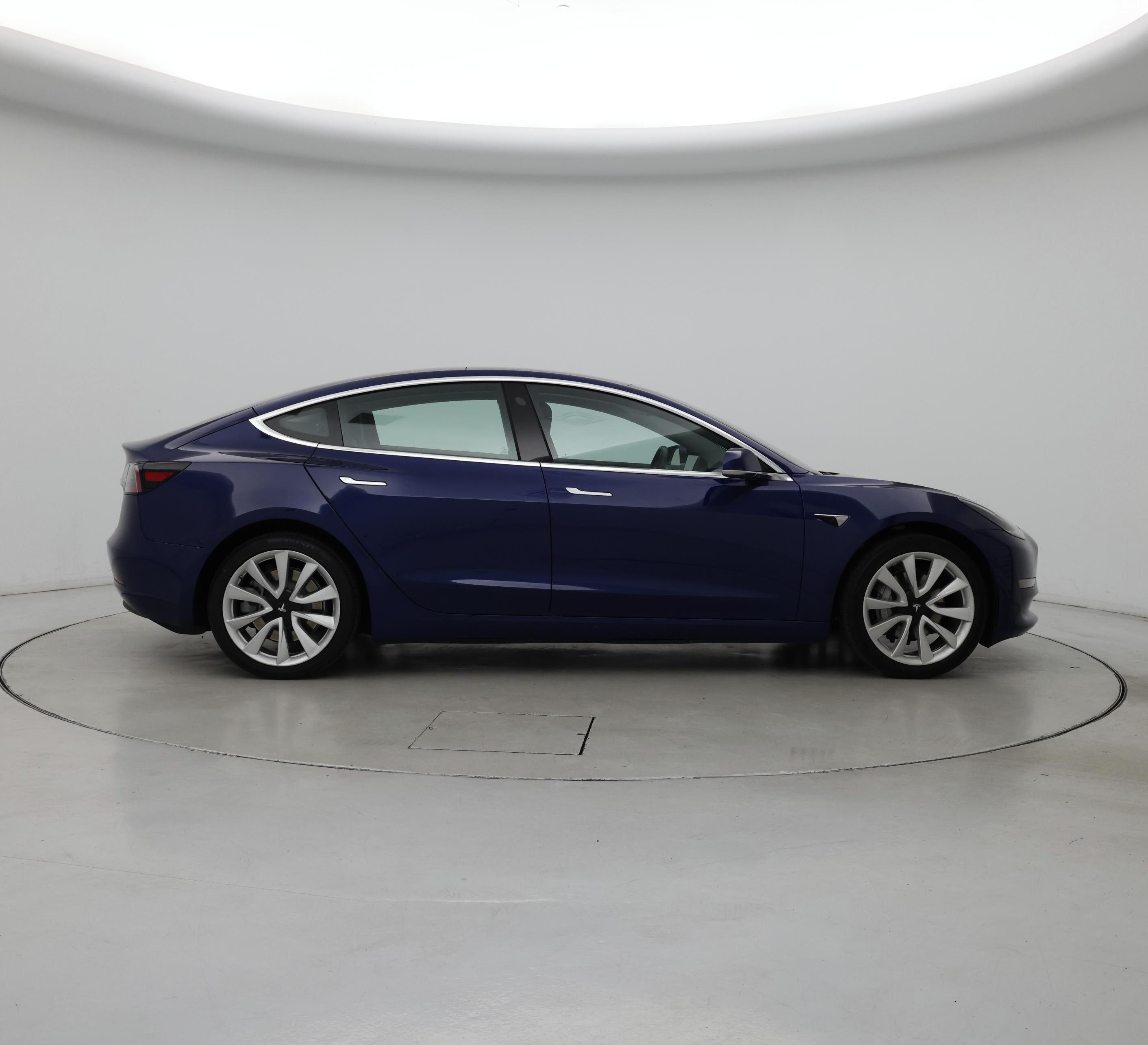 Thumbnail: 2020 Tesla Model 3 - 7