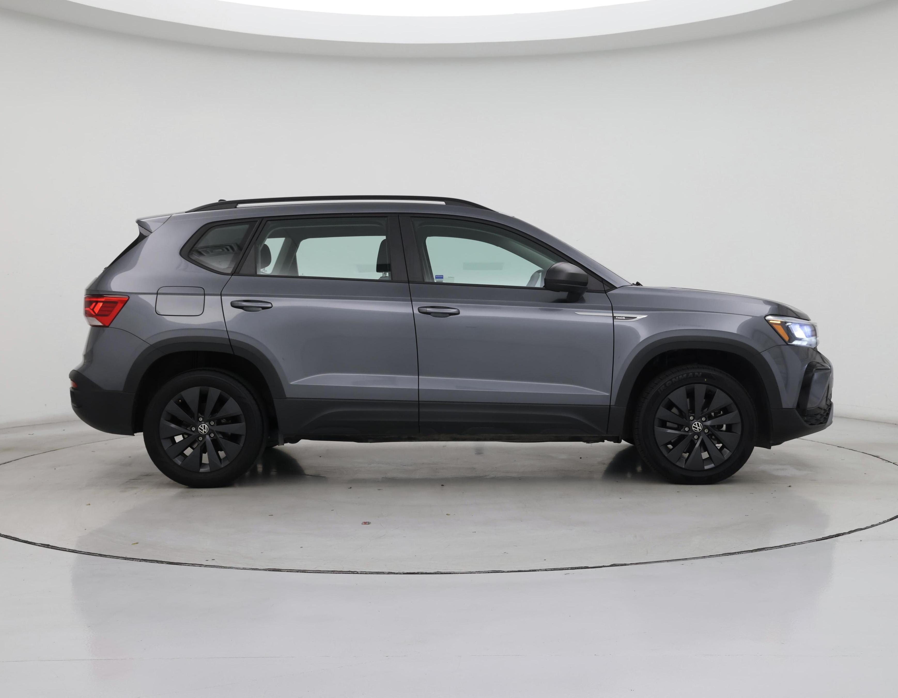 Thumbnail: 2022 Volkswagen Taos - 7