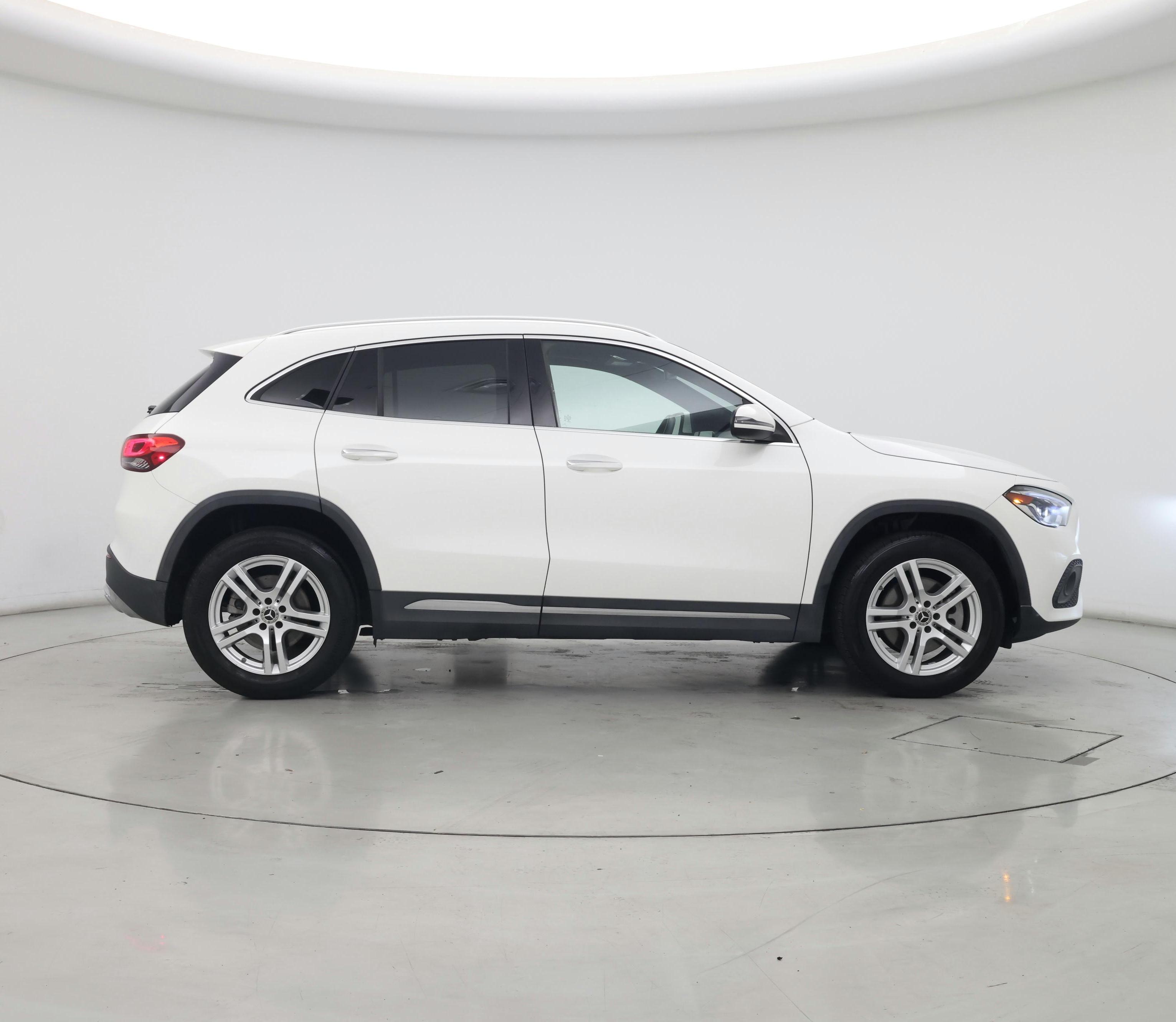 Thumbnail: 2021 Mercedes-Benz GLA - 7