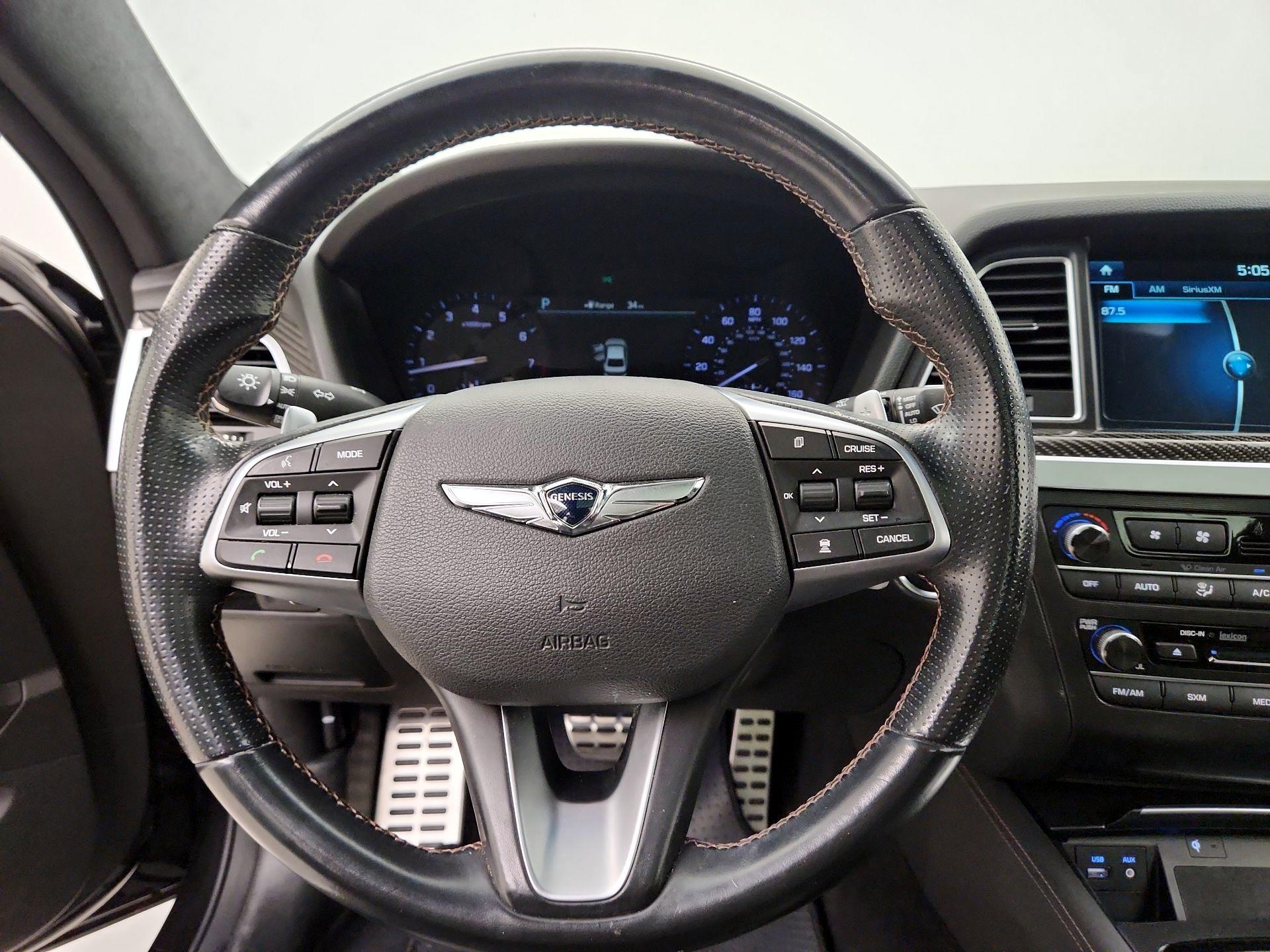 Thumbnail: 2018 Genesis G80 - 10
